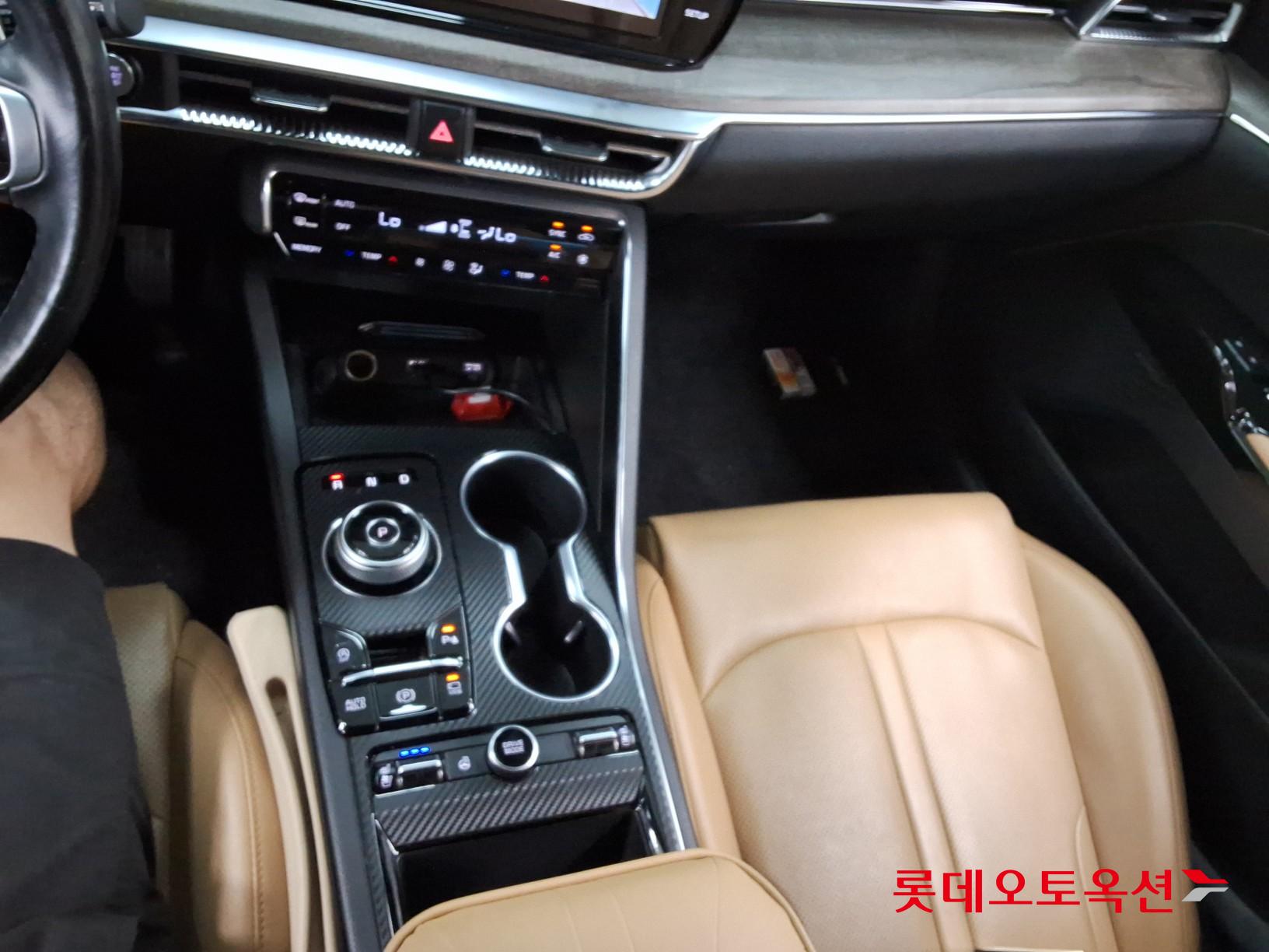 2020 - kia k5