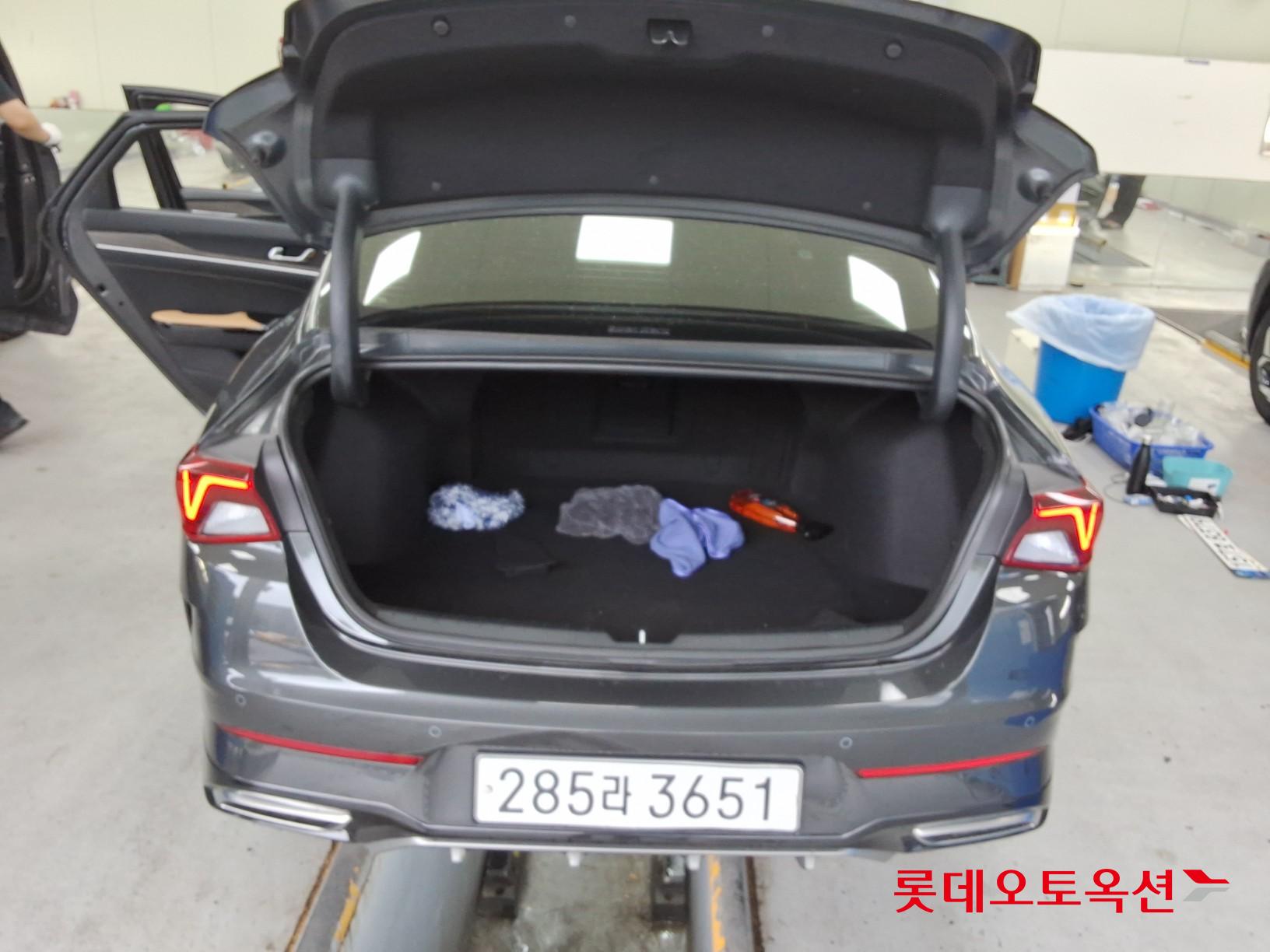 2020 - kia k5