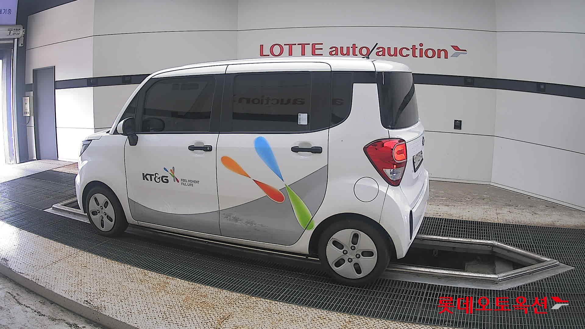 2020 - kia ray