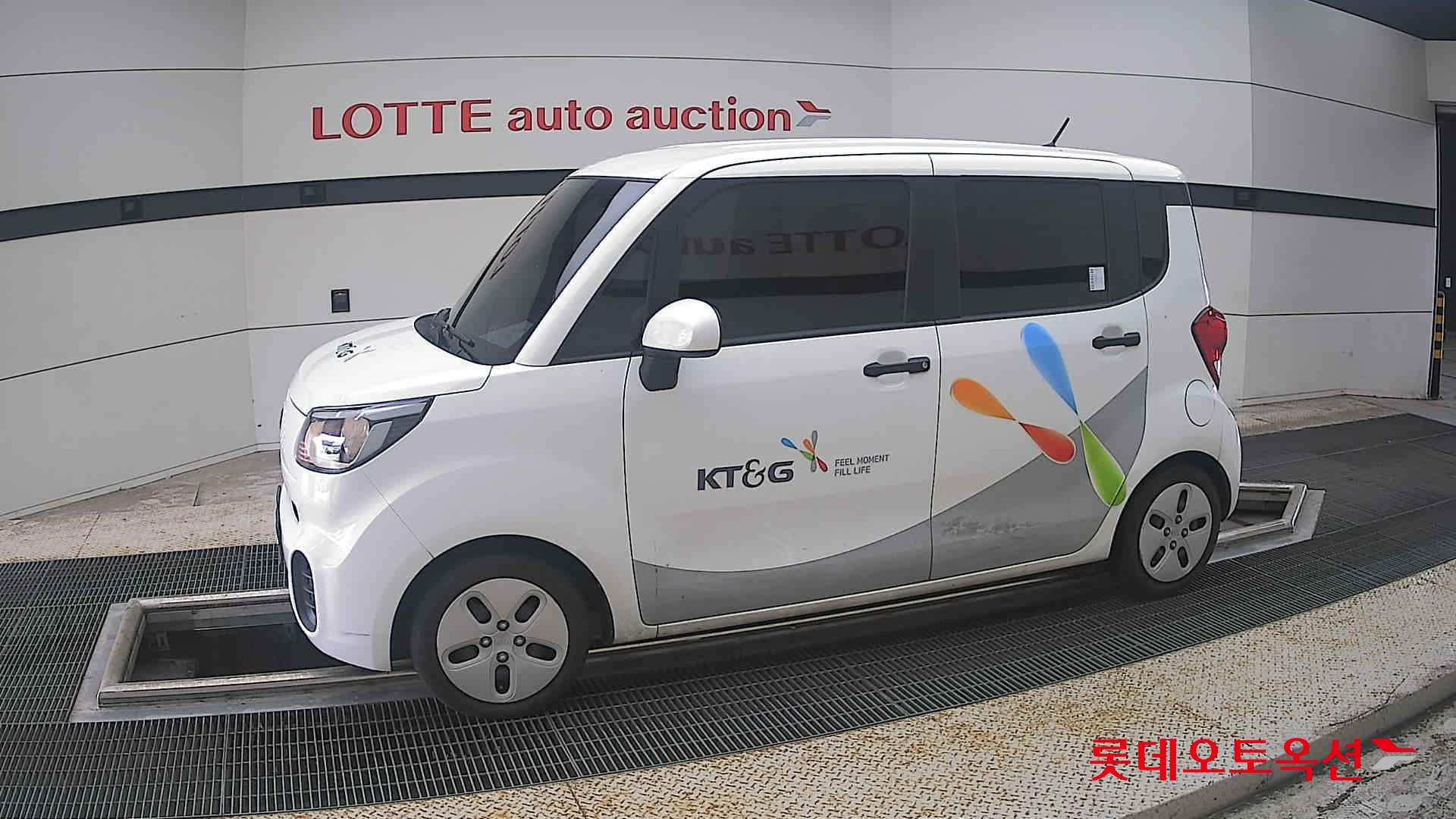 2020 - kia ray