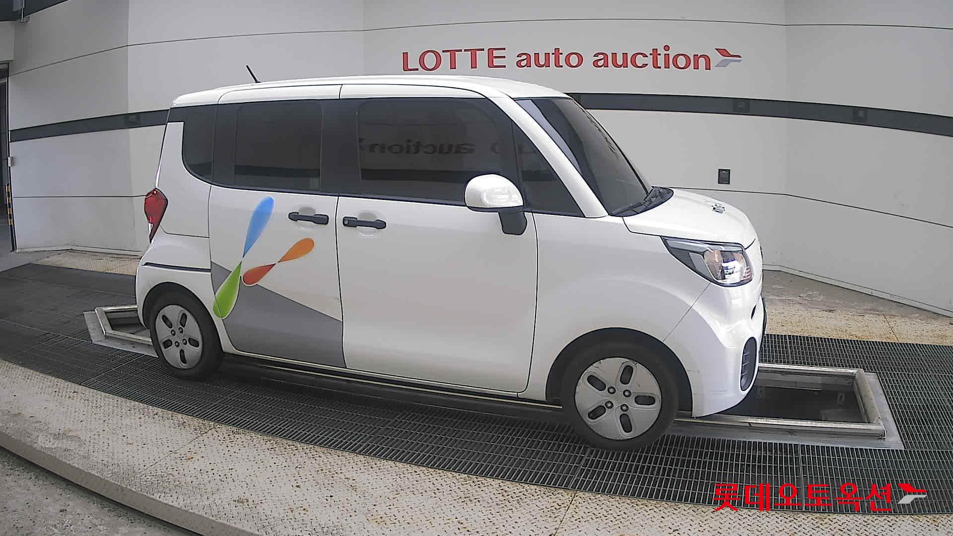 2020 - kia ray