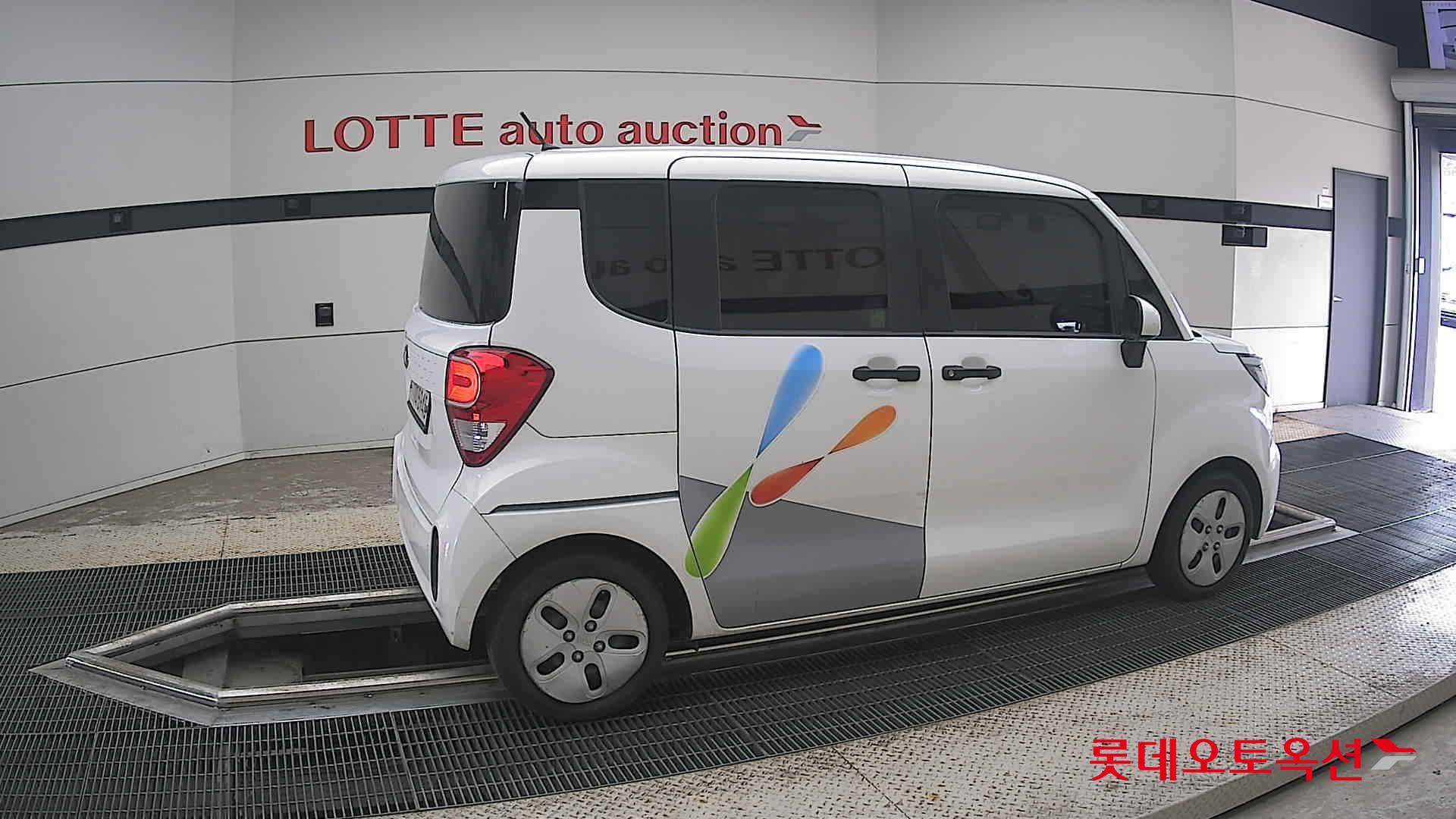2020 - kia ray