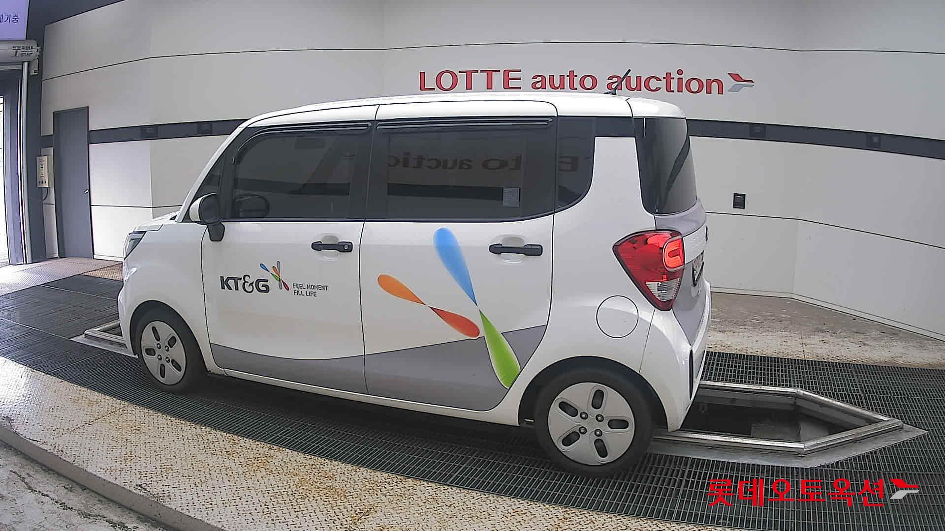 2020 - kia ray