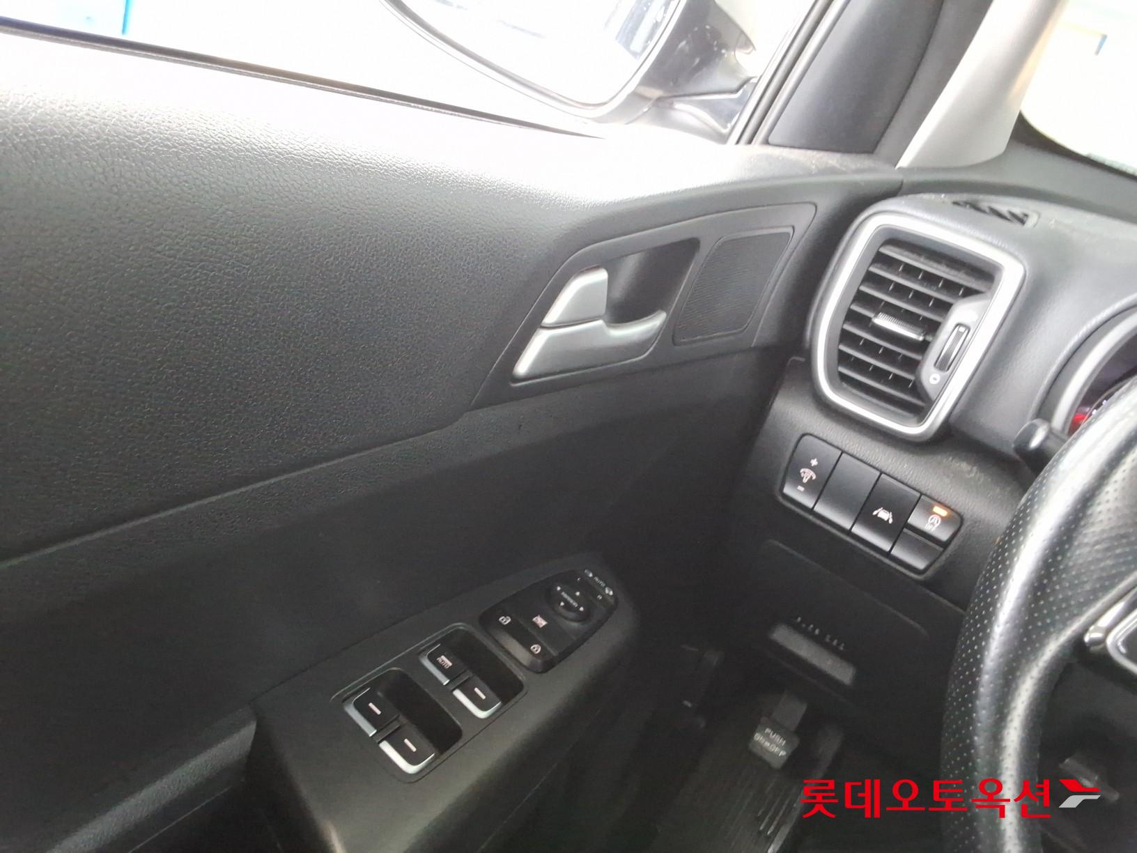 2019 - kia sportage