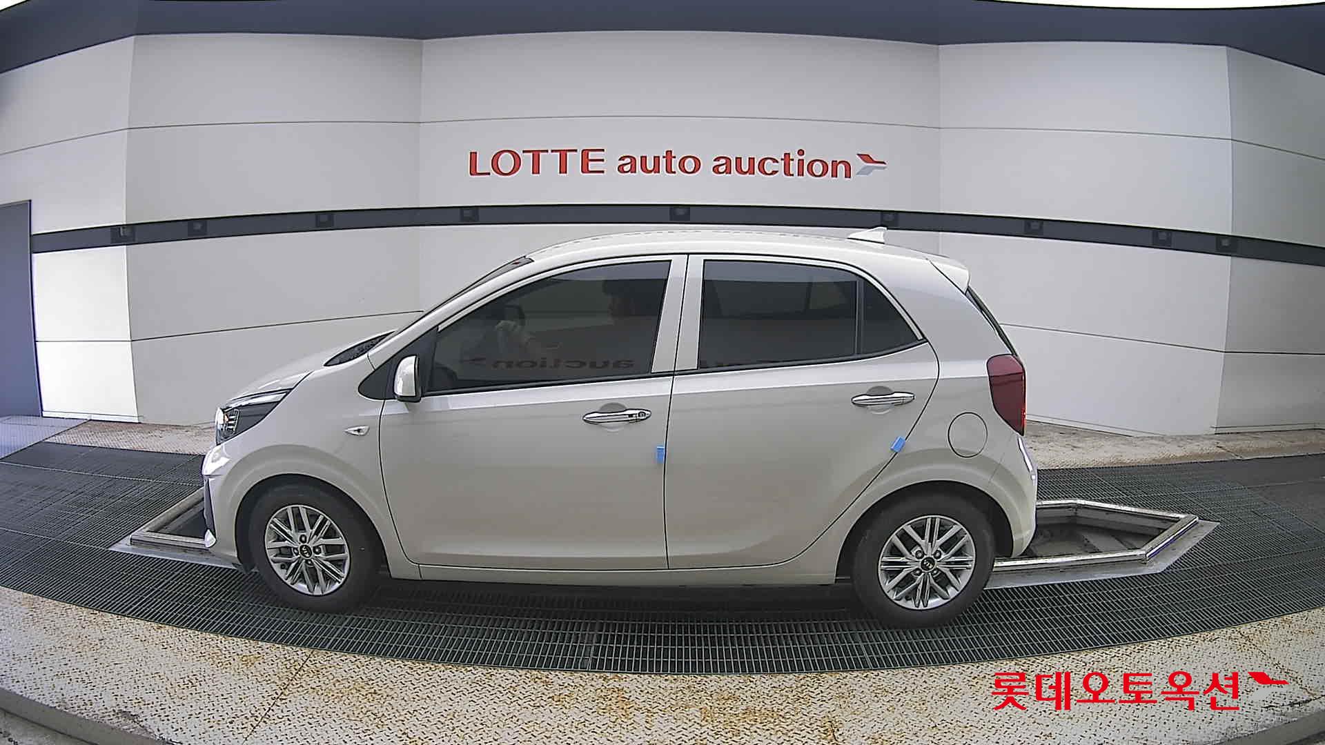 2021 - kia morning