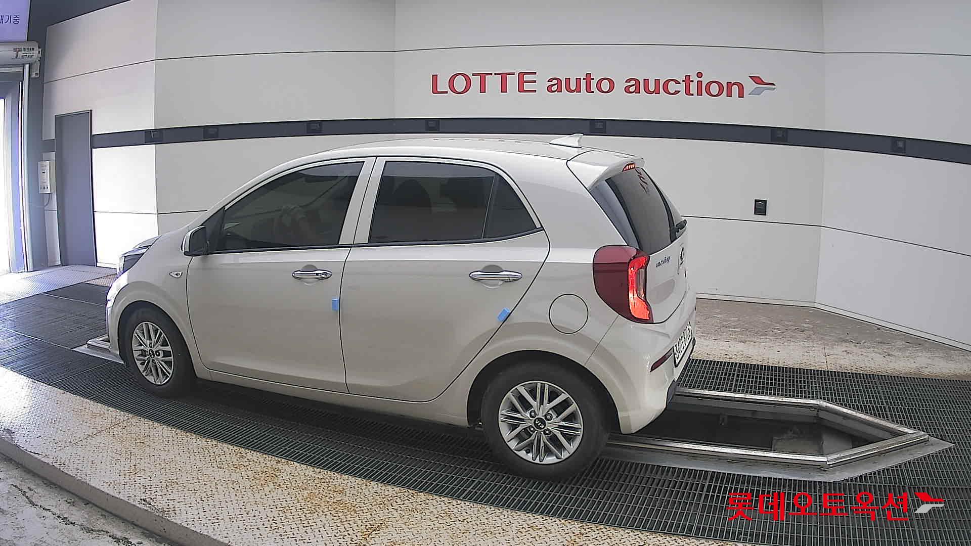 2021 - kia morning
