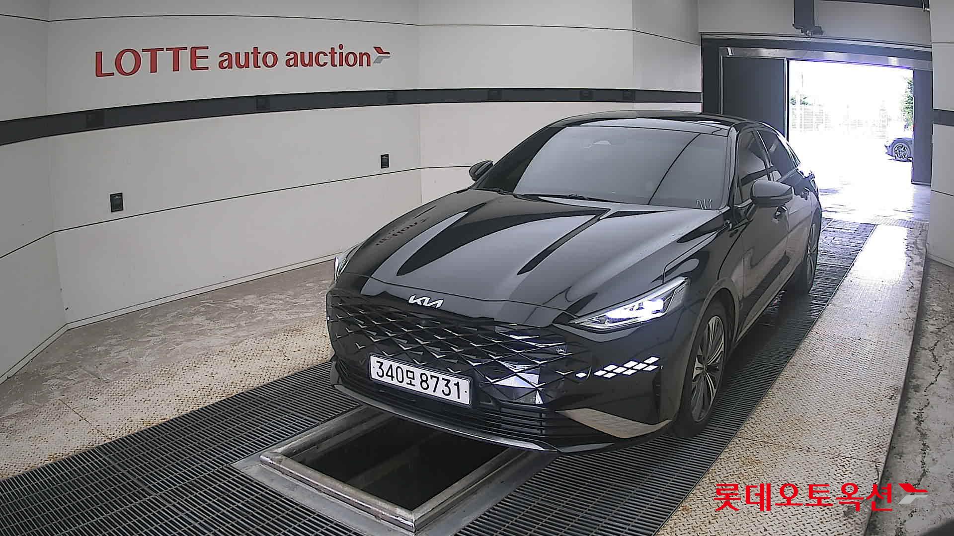 2022 - kia k8