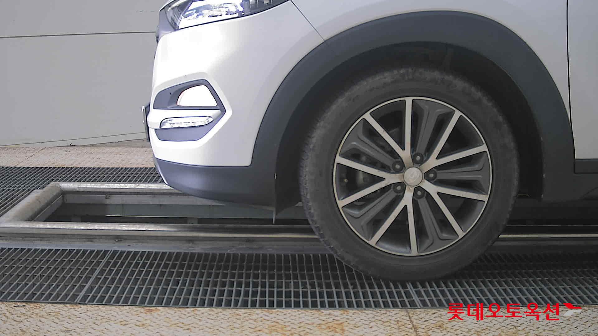 2016 - hyundai tucson