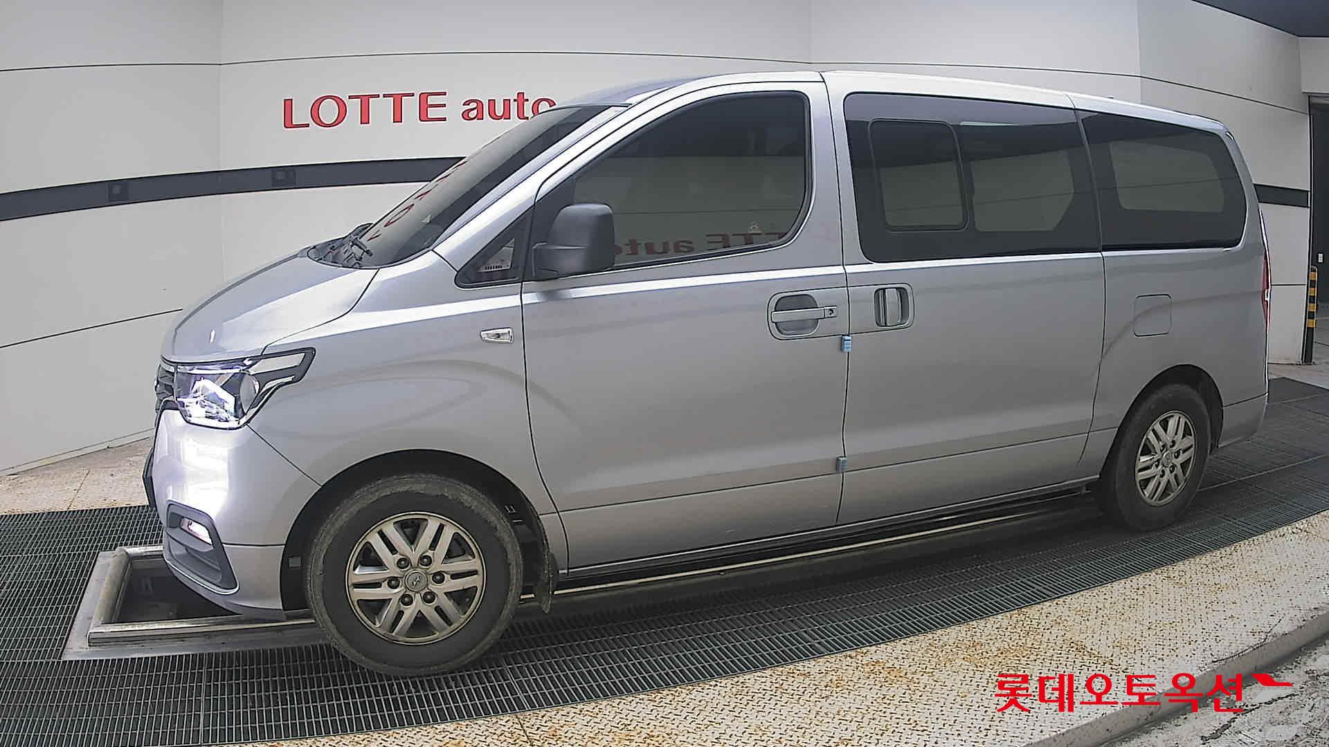 2021 - hyundai grand starex