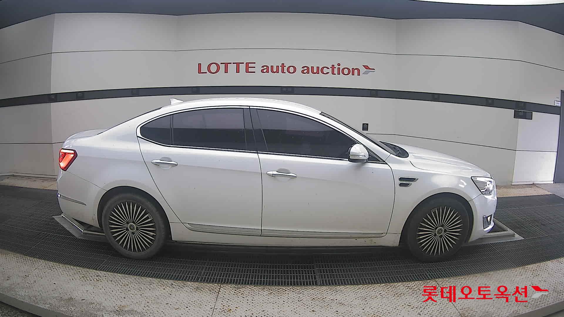 2013 - kia k7