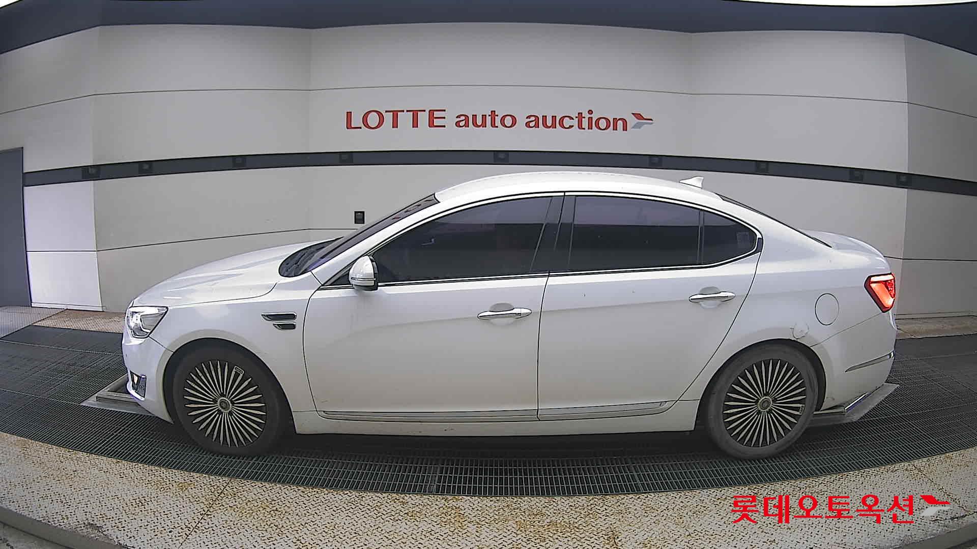 2013 - kia k7