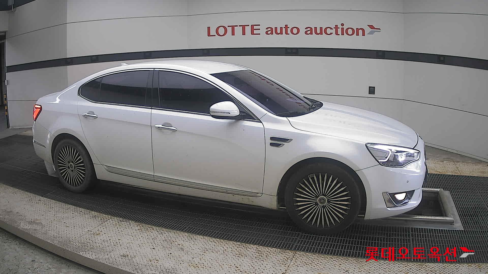 2013 - kia k7