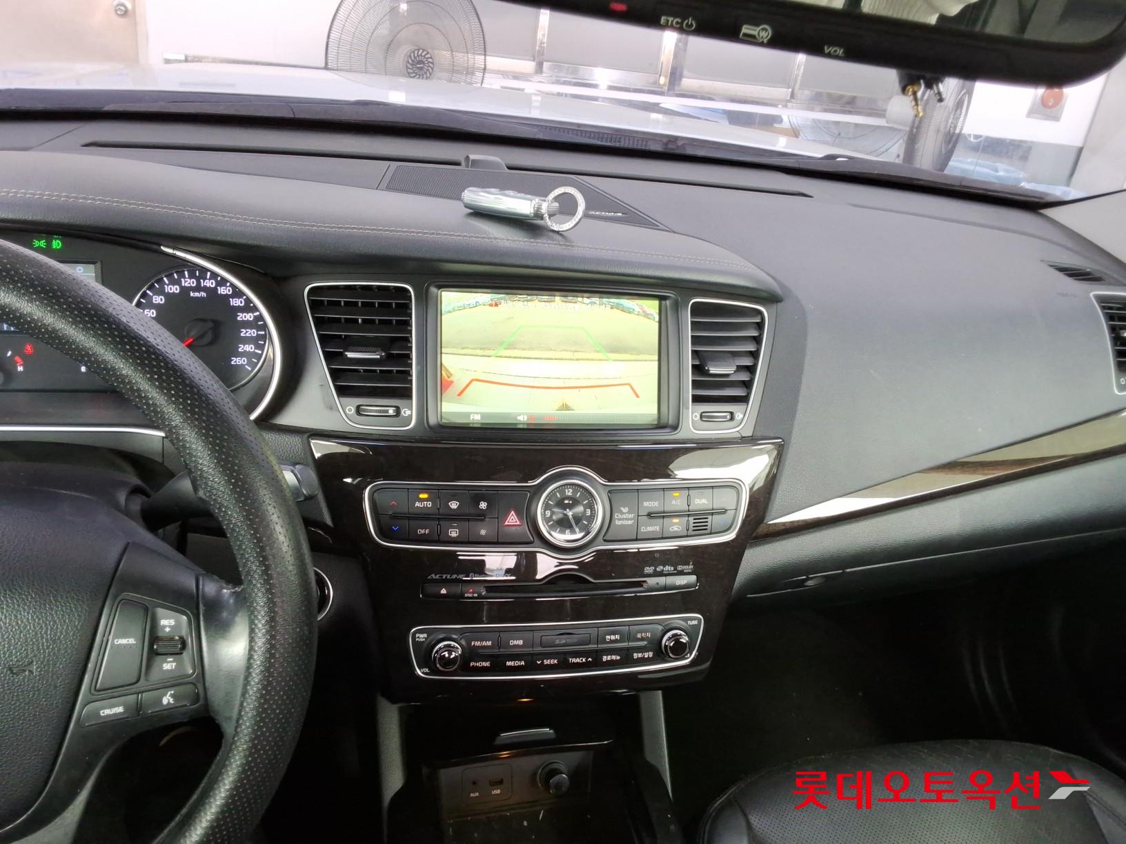 2013 - kia k7