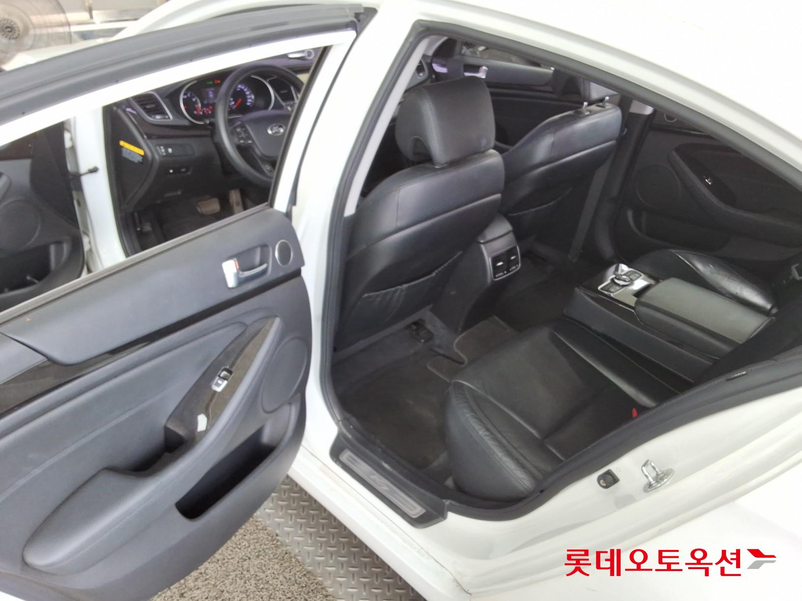 2013 - kia k7
