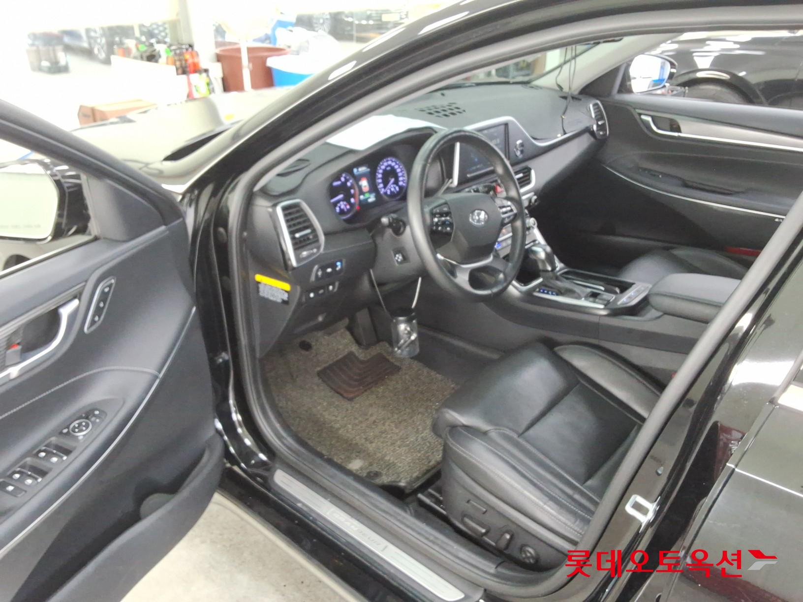 2019 - hyundai grandeur