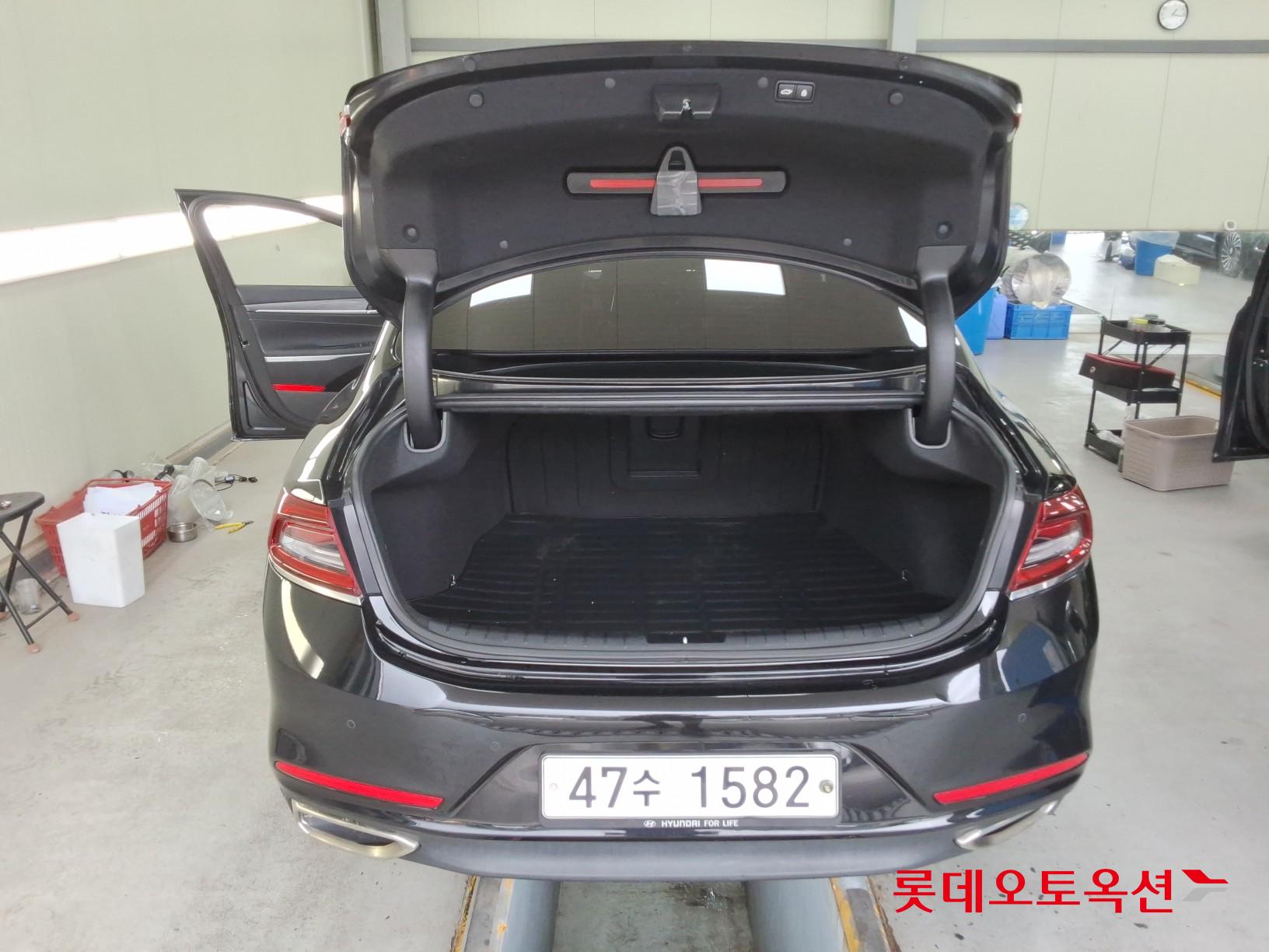 2019 - hyundai grandeur