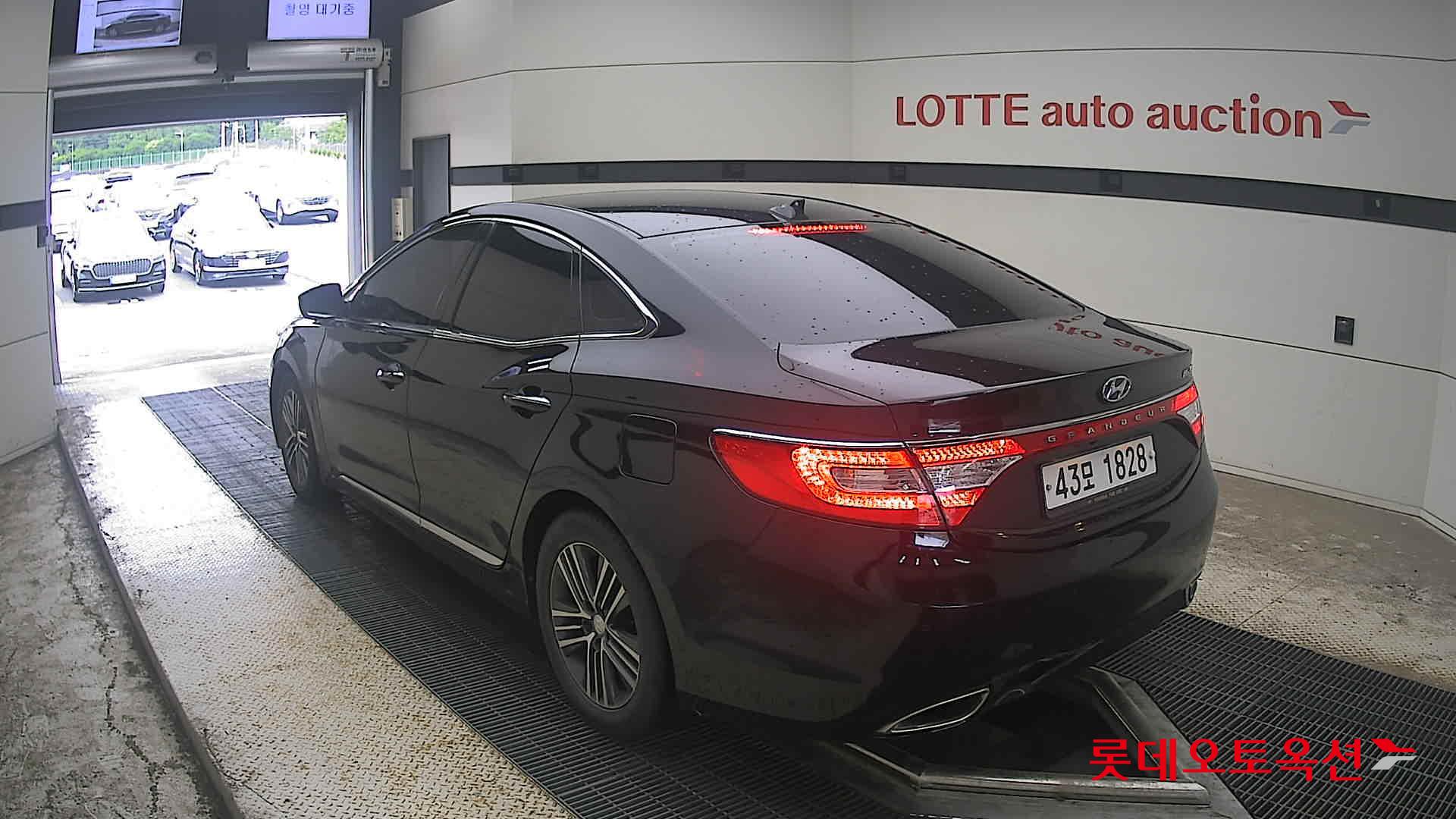2014 - hyundai grandeur