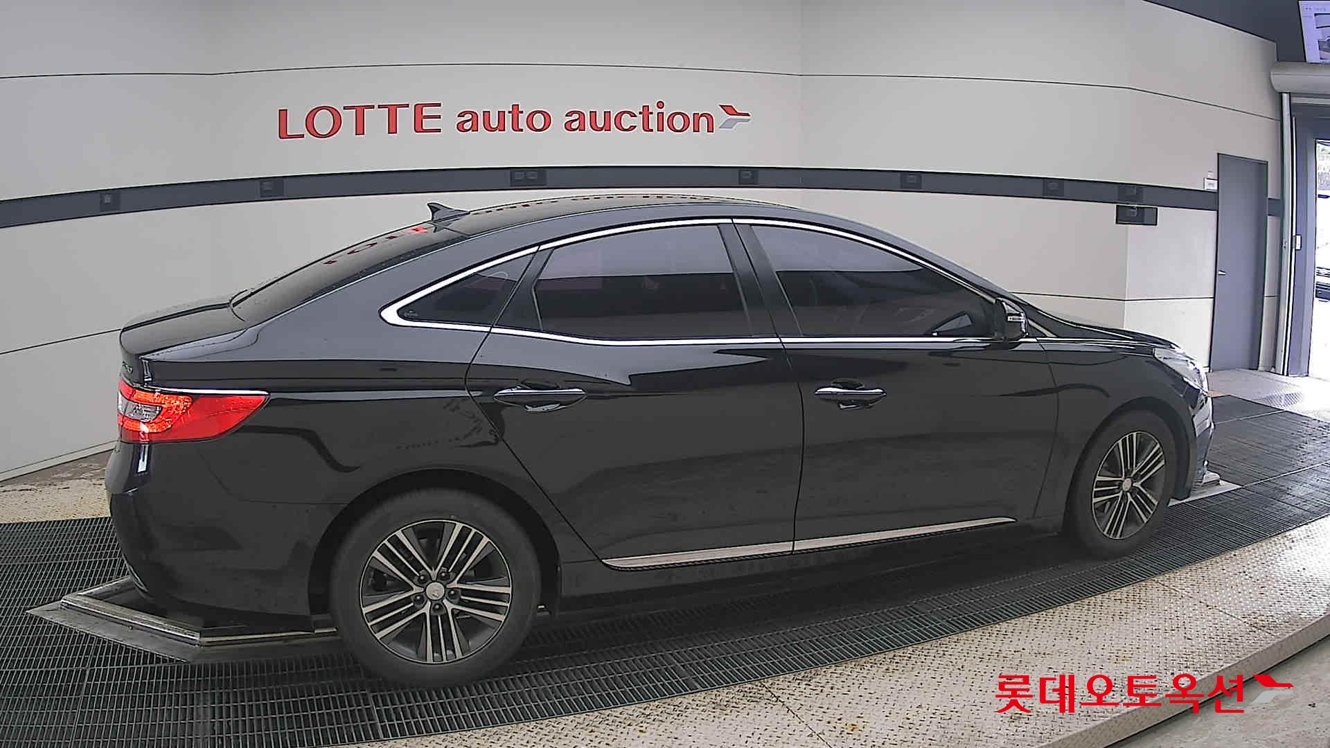 2014 - hyundai grandeur