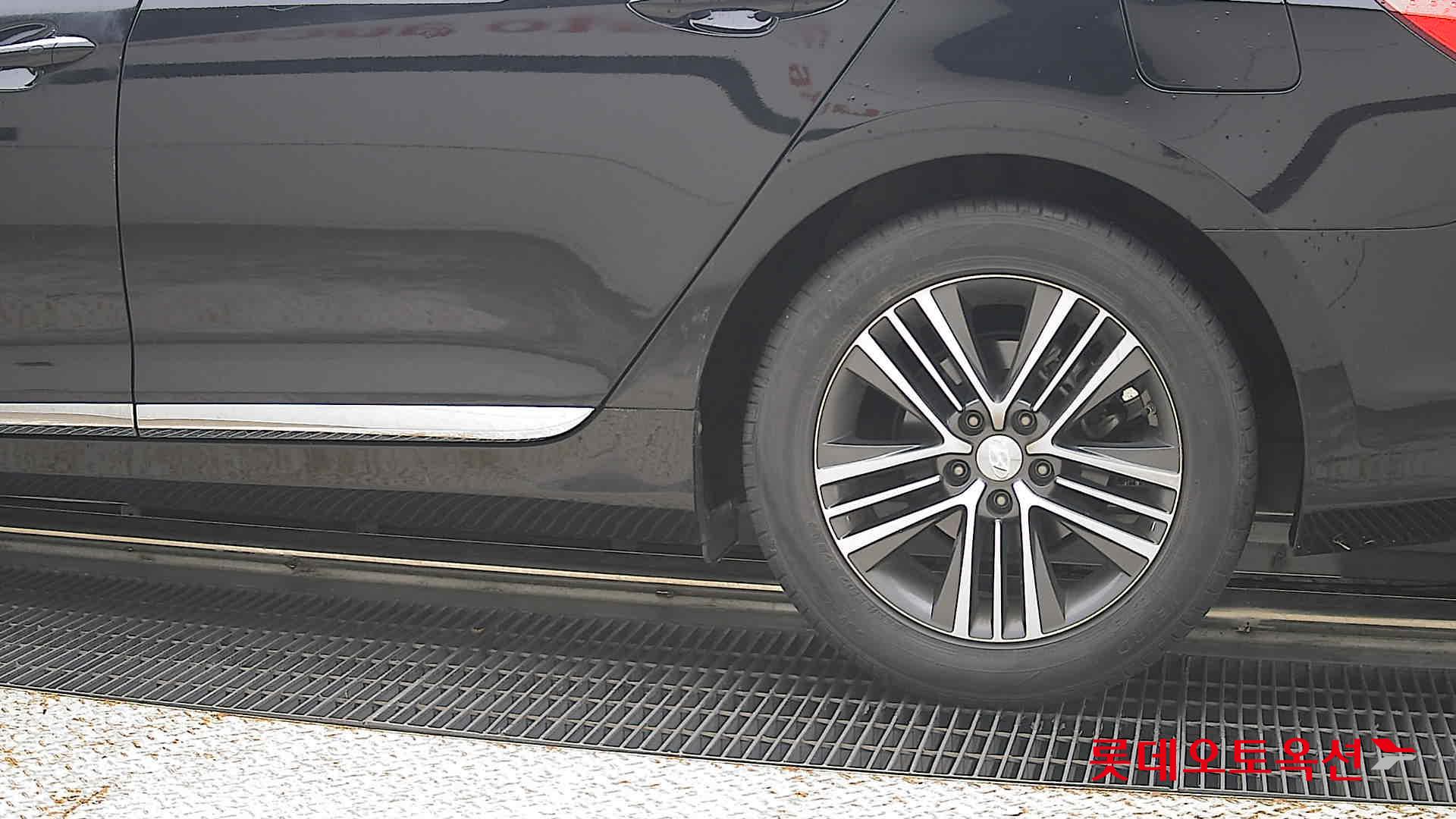 2014 - hyundai grandeur