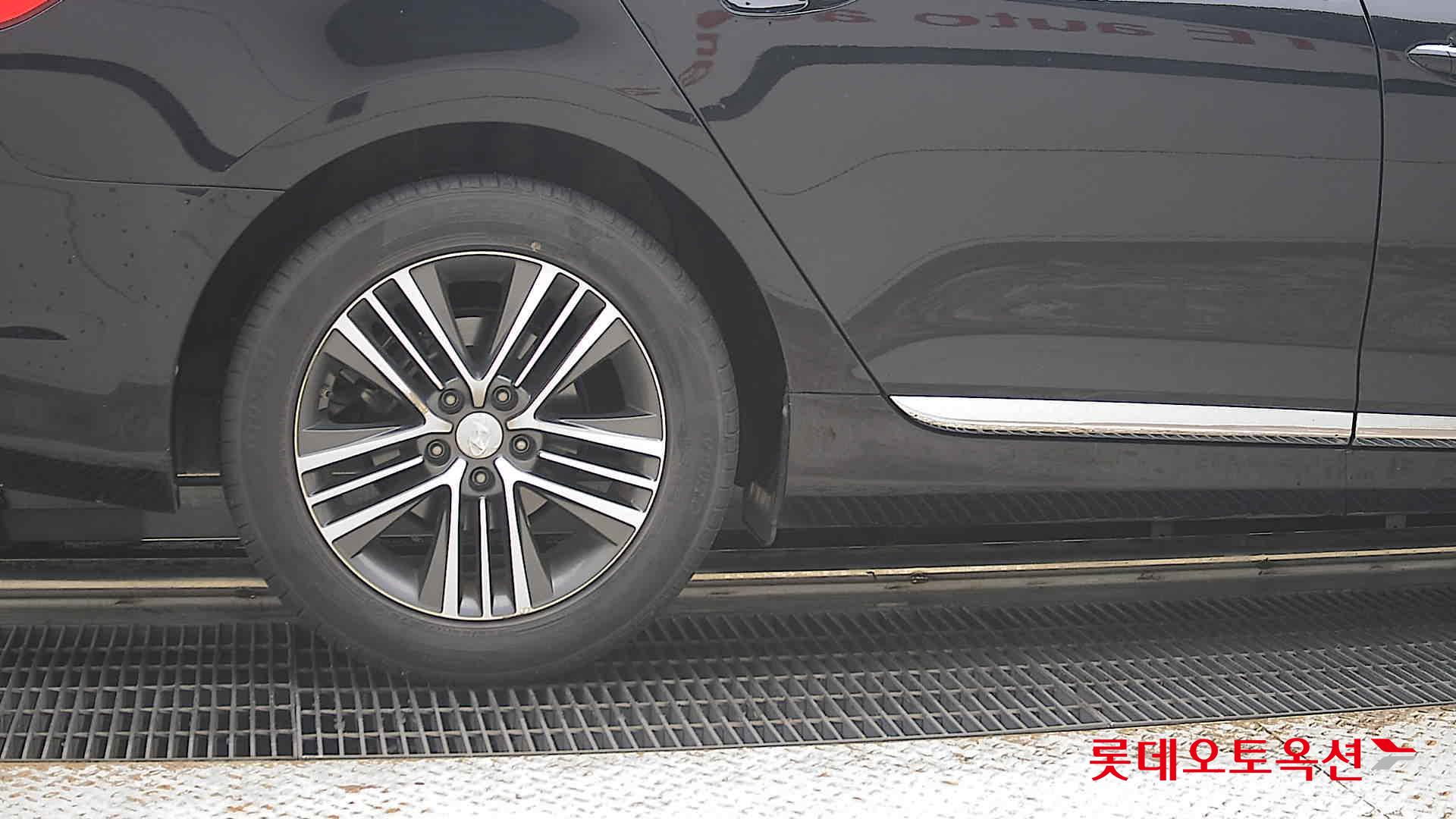 2014 - hyundai grandeur