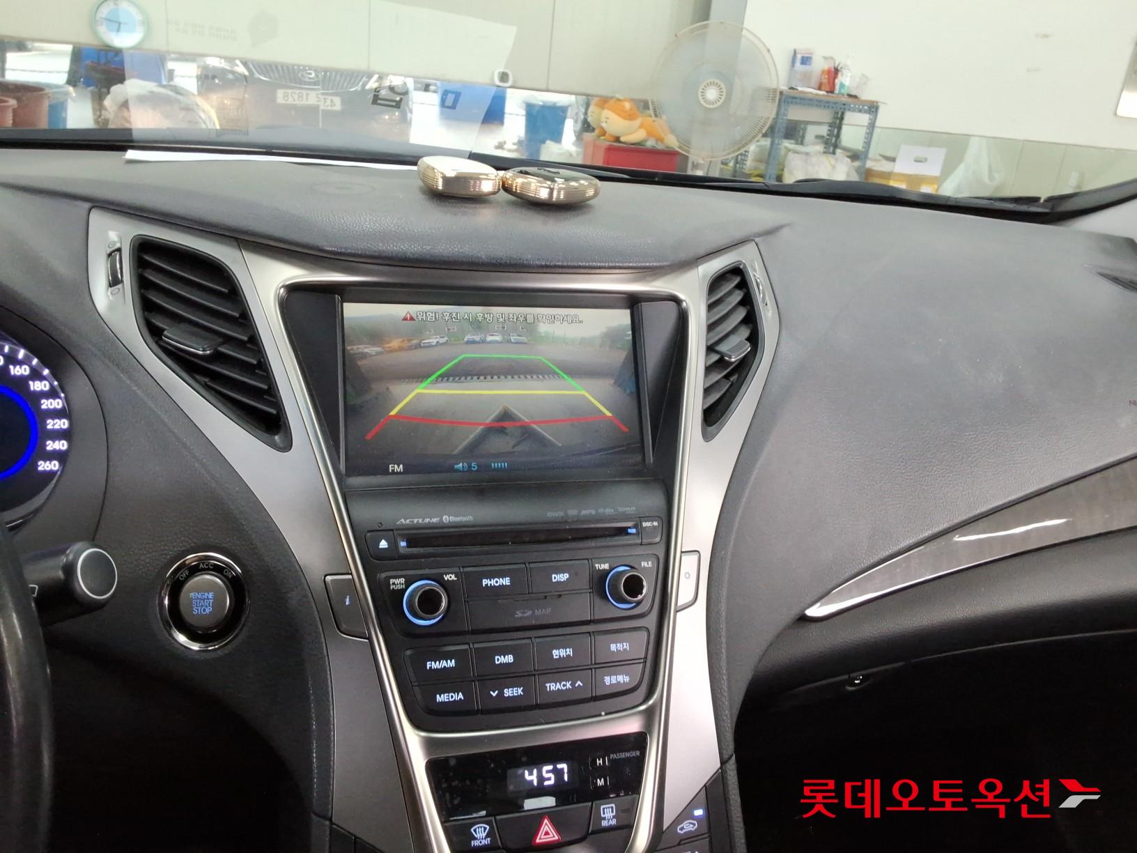 2014 - hyundai grandeur
