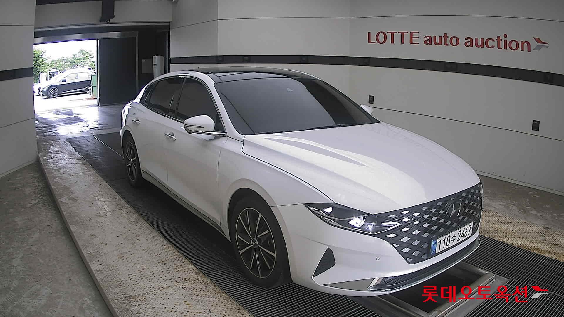 2022 - hyundai grandeur