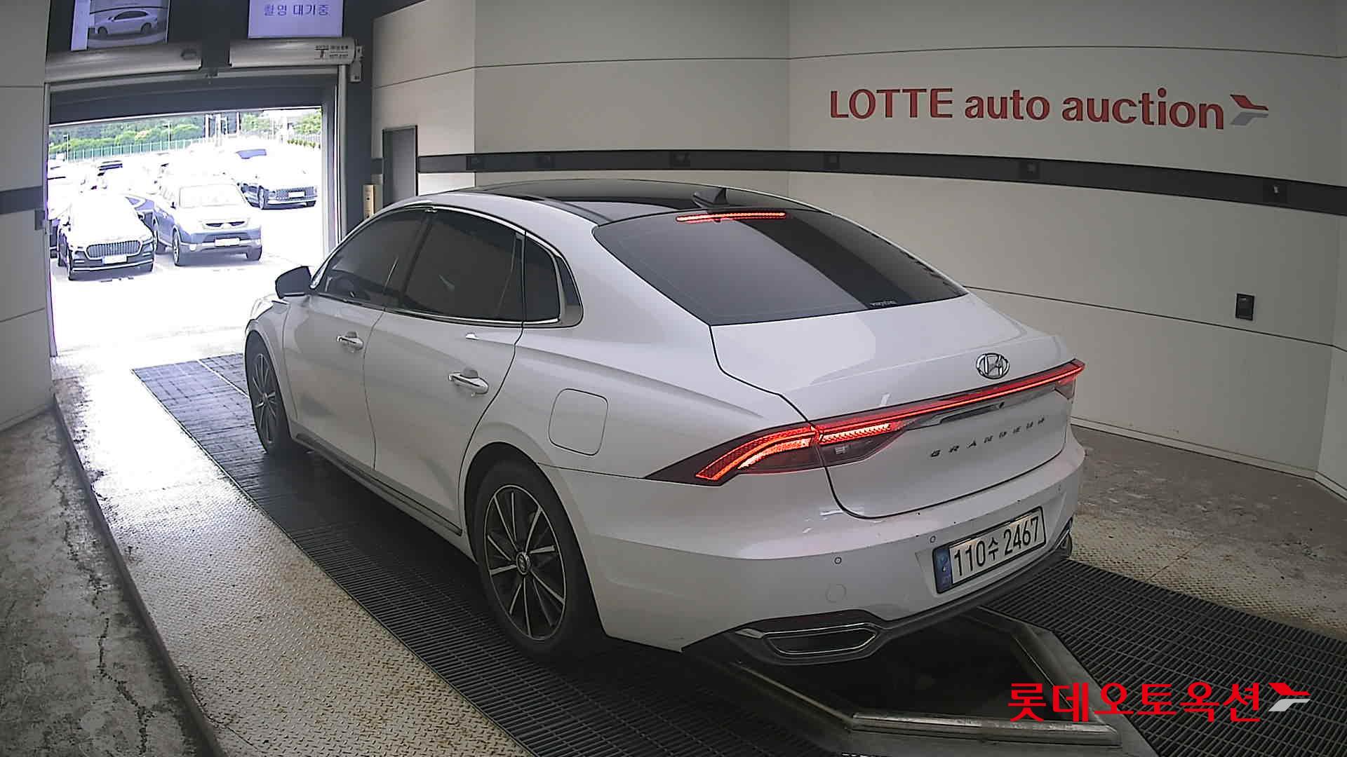 2022 - hyundai grandeur