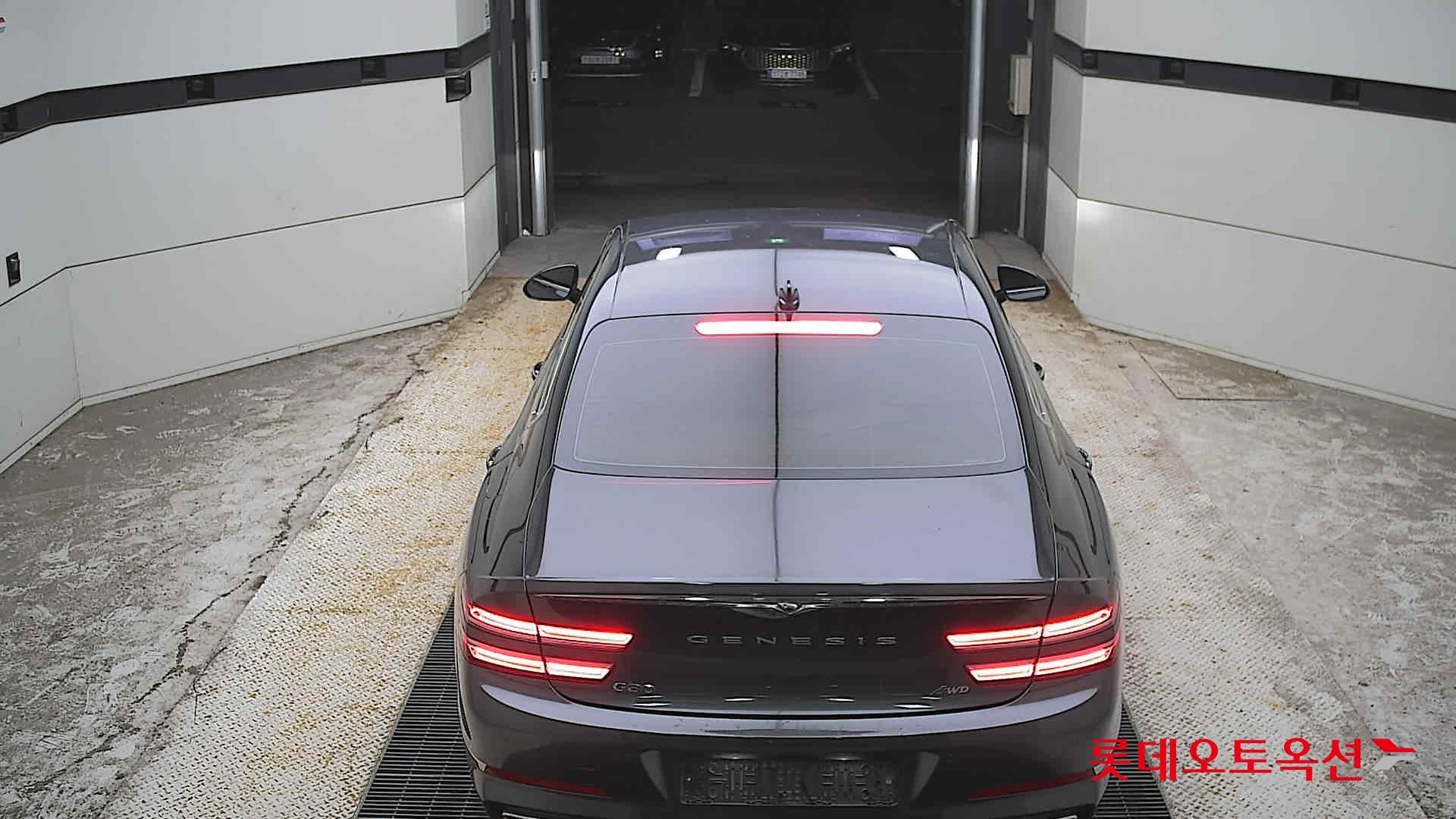 2022 - genesis g80