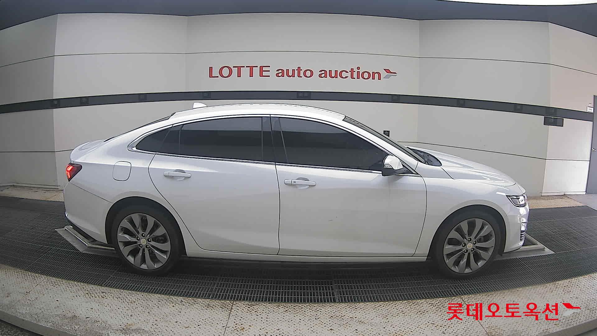2021 - chevrolet malibu