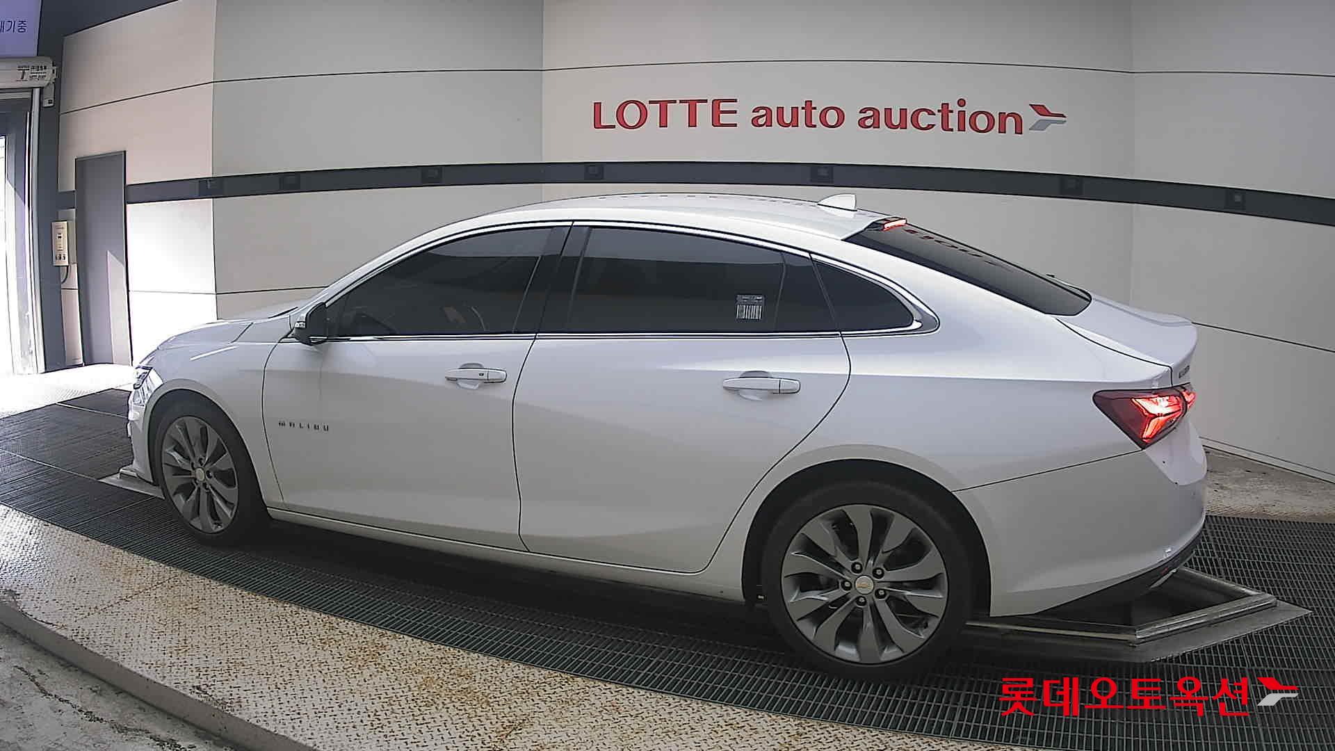 2021 - chevrolet malibu