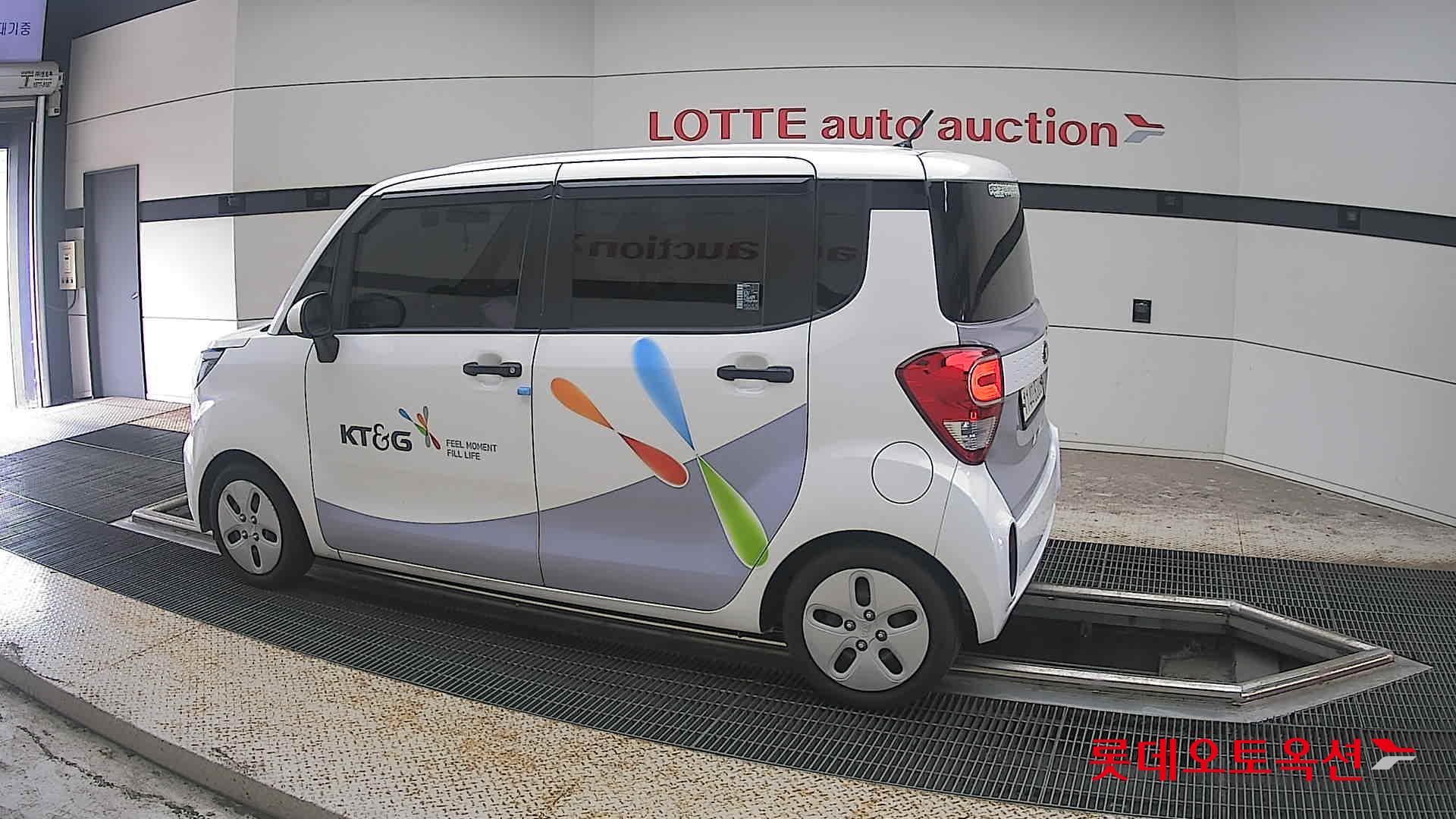 2020 - kia ray