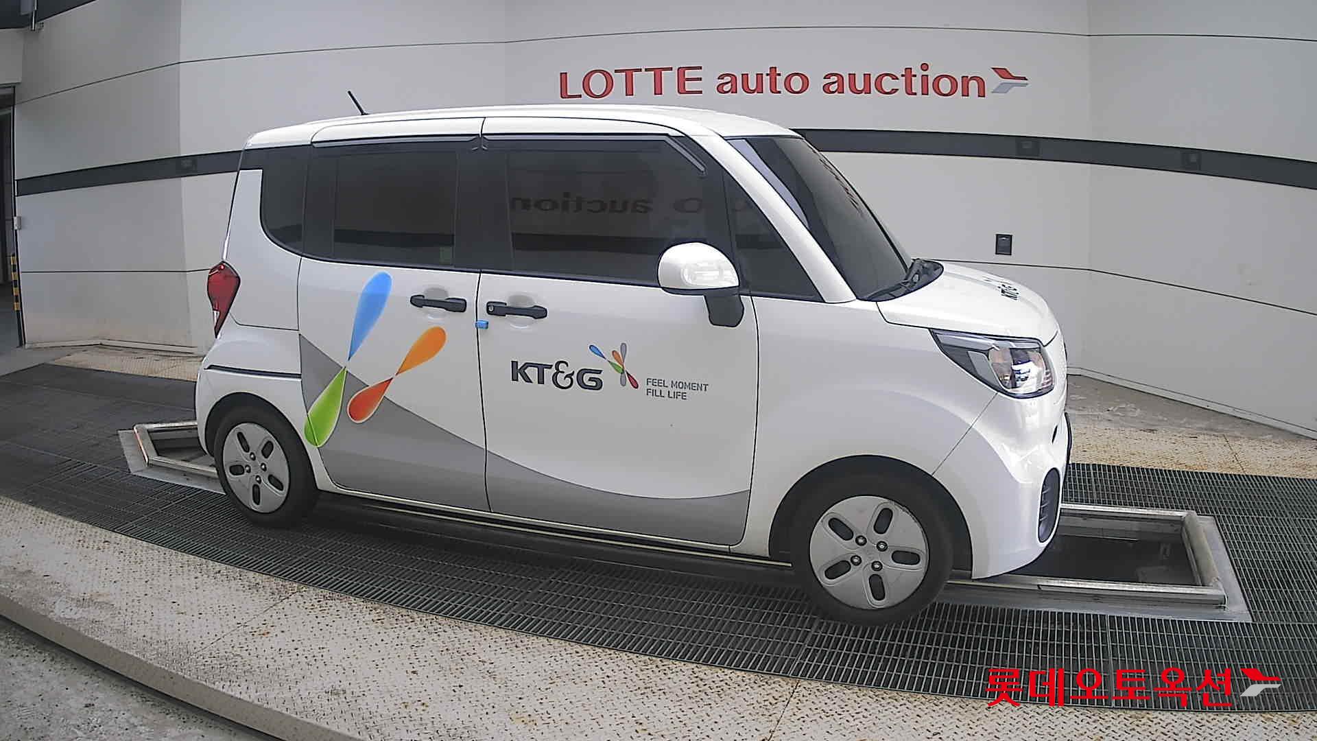 2020 - kia ray
