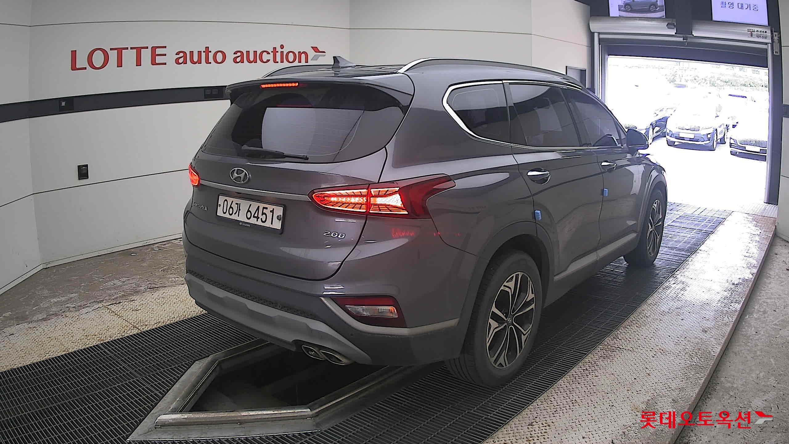 2019 - hyundai santafe