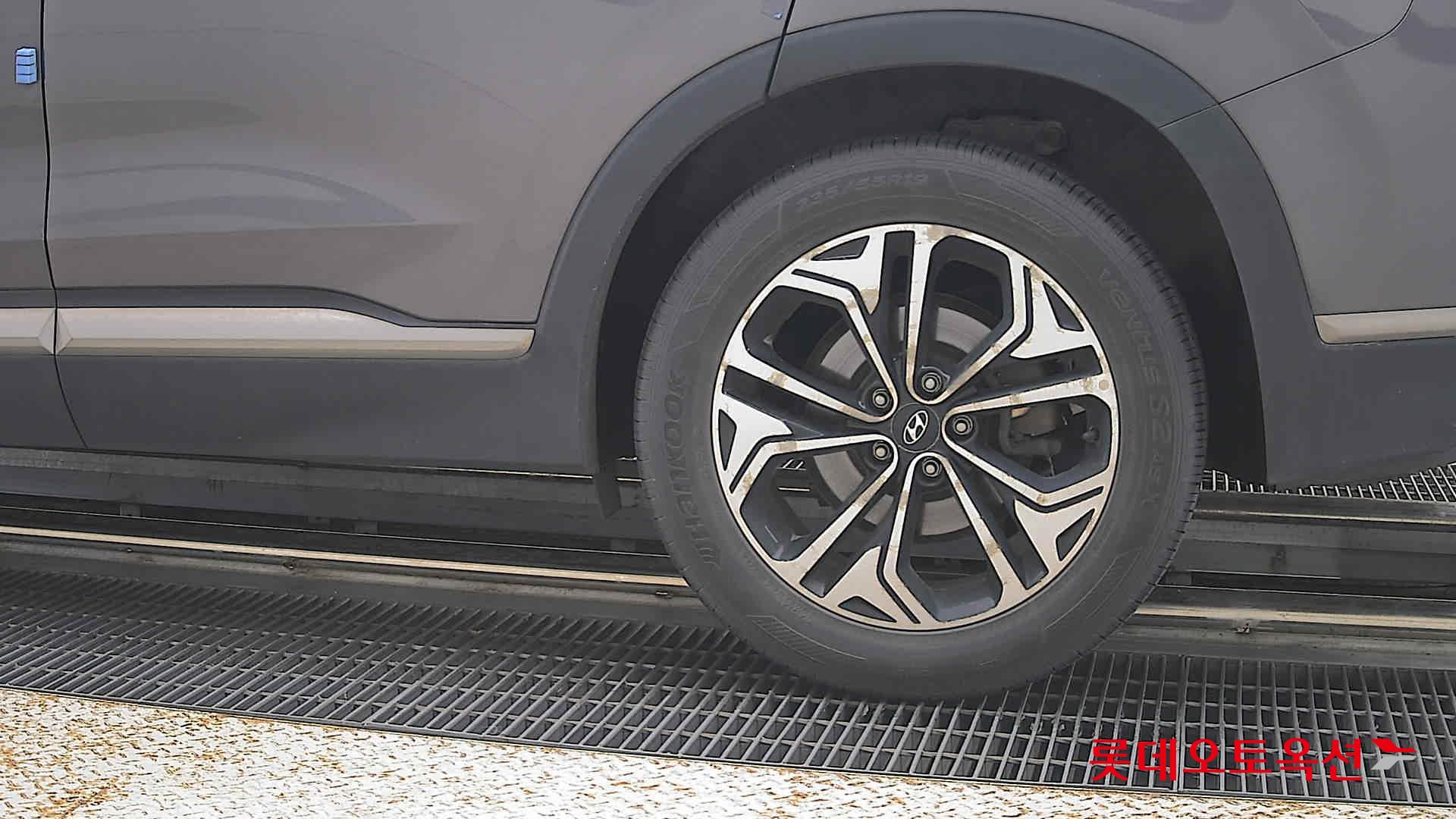 2019 - hyundai santafe