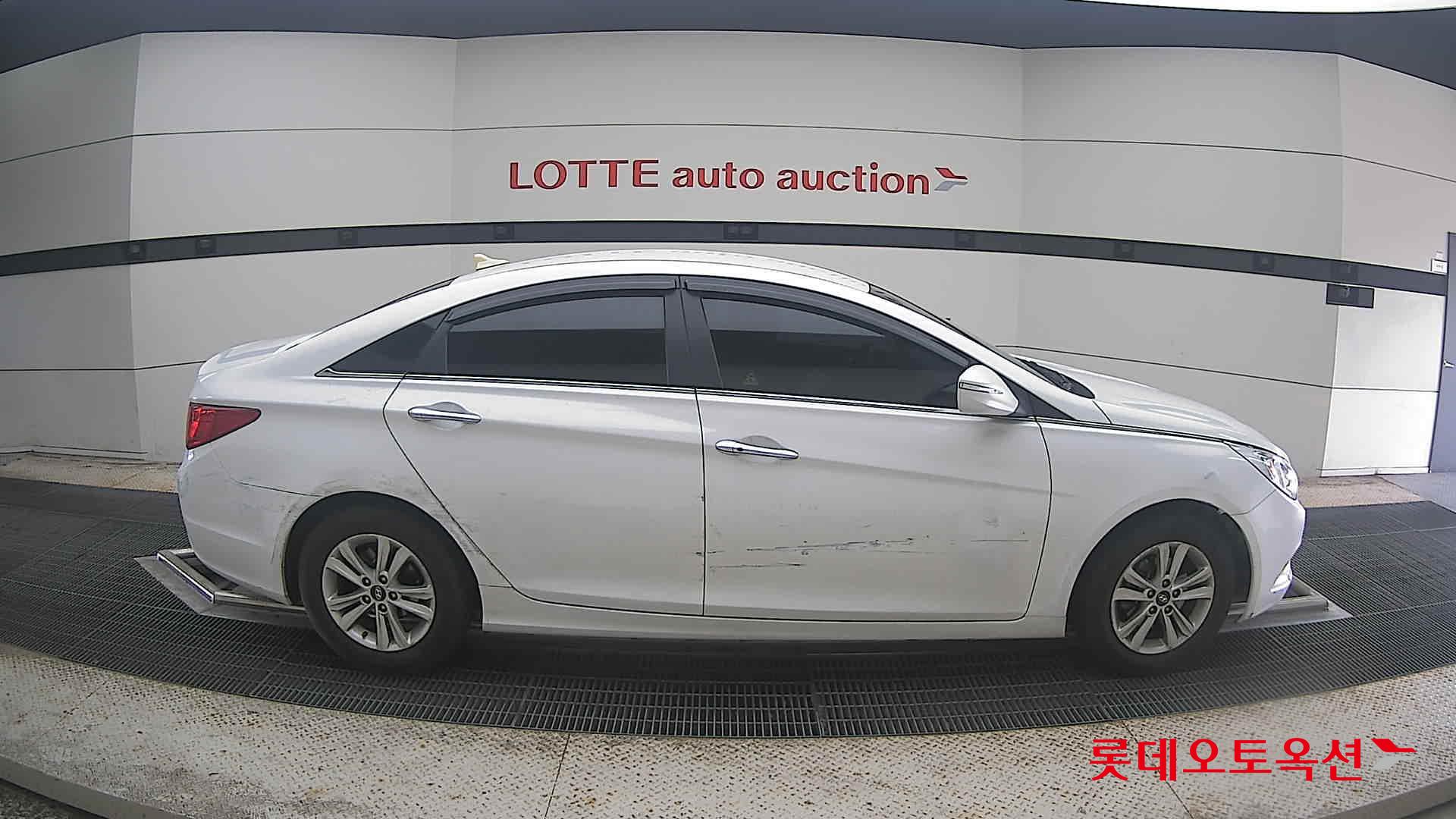 2012 - hyundai sonata