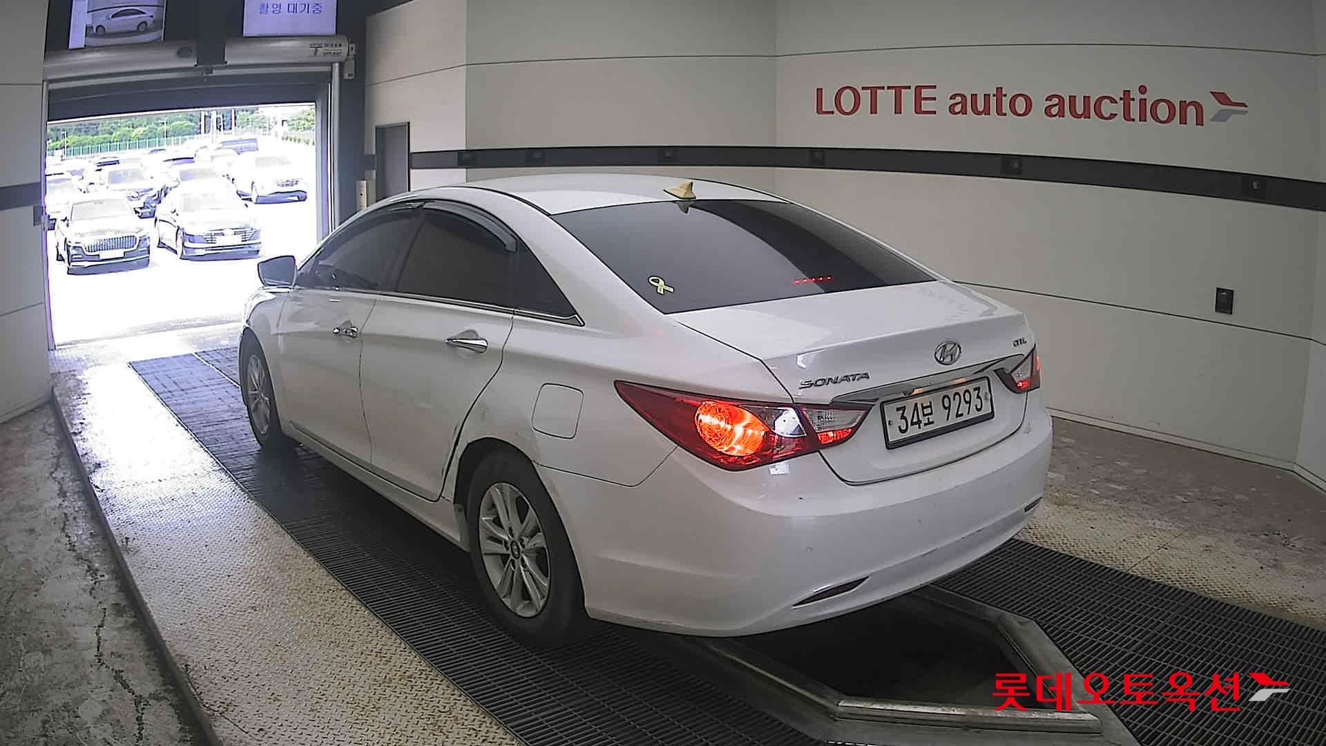 2012 - hyundai sonata