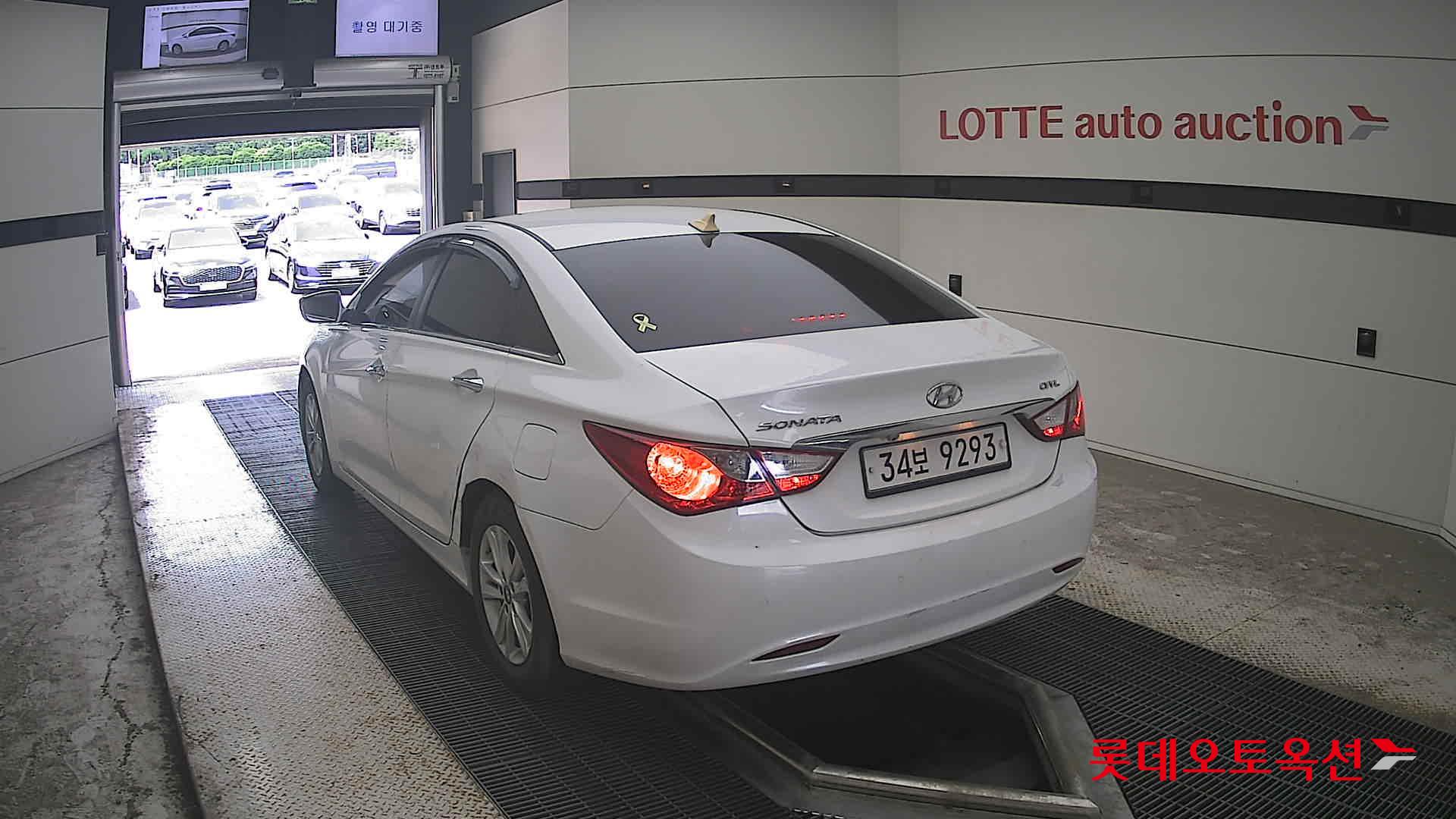 2012 - hyundai sonata