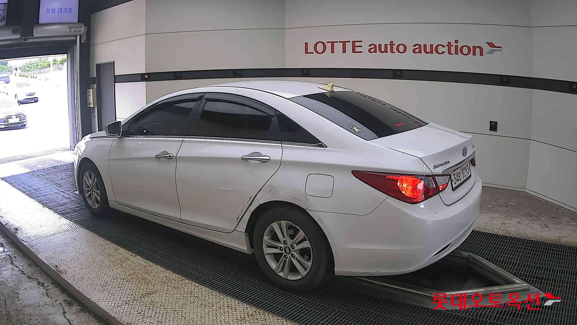 2012 - hyundai sonata