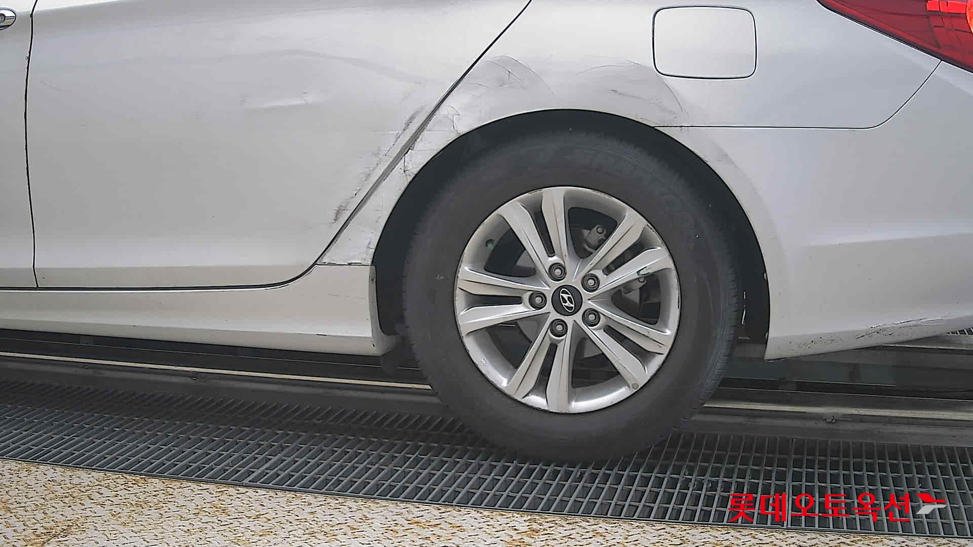 2012 - hyundai sonata