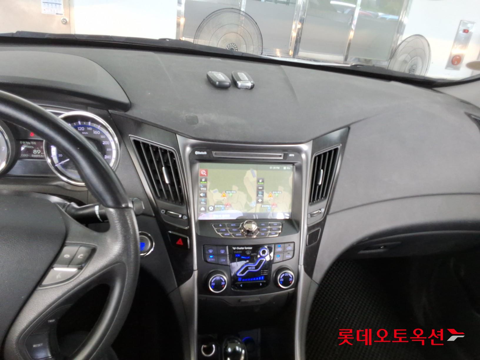 2012 - hyundai sonata