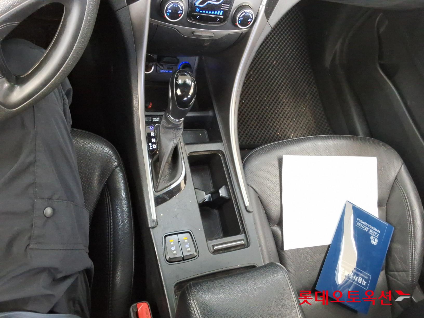 2012 - hyundai sonata