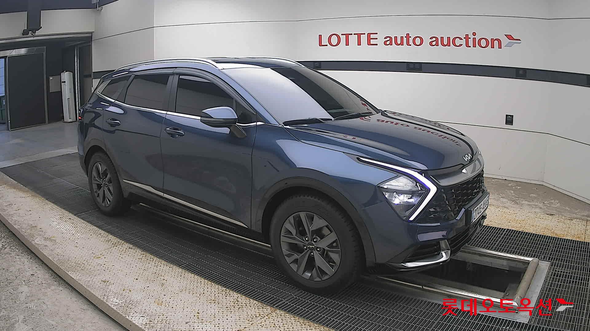 2022 - kia sportage