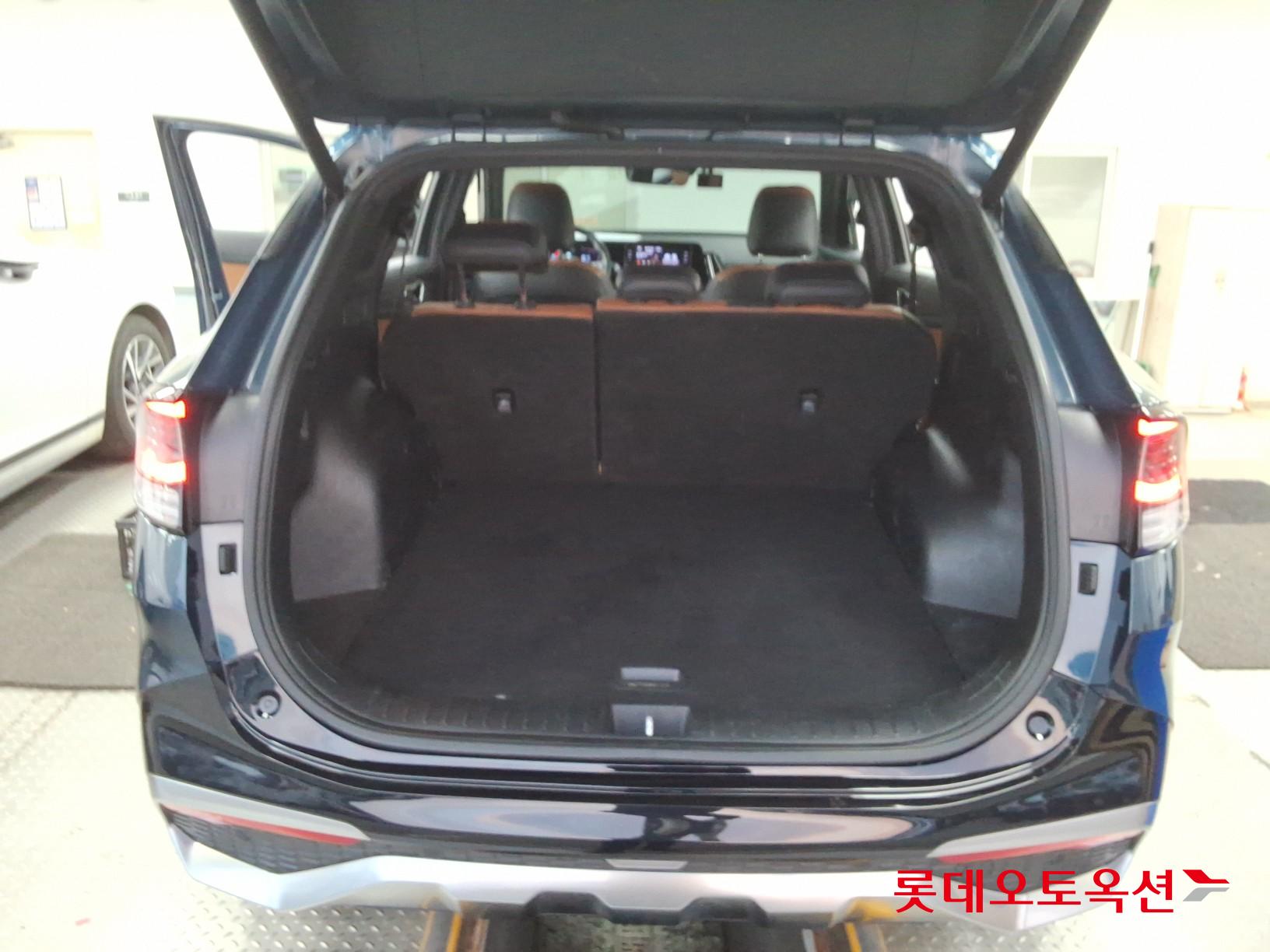 2022 - kia sportage