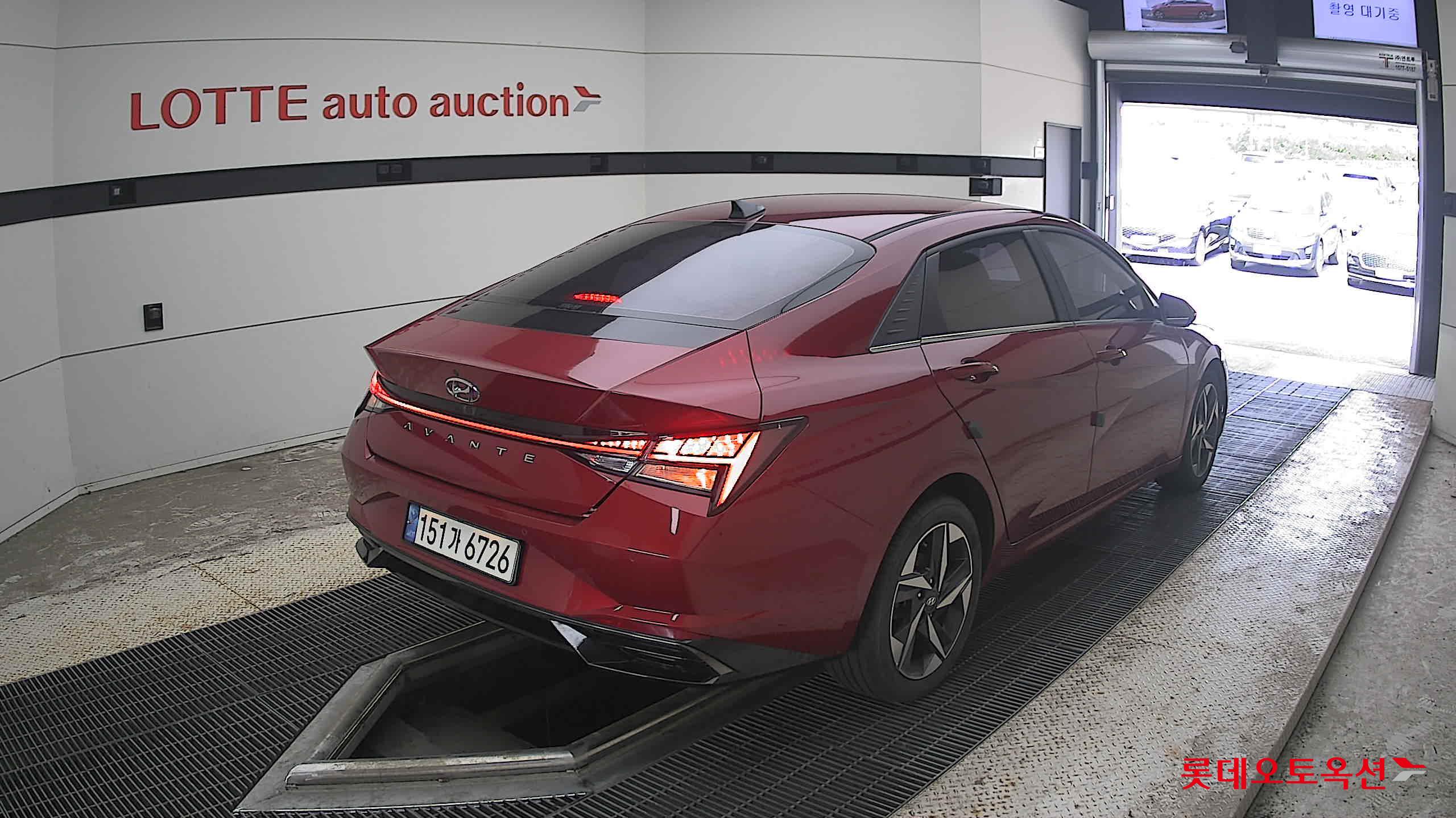 2021 - hyundai avante