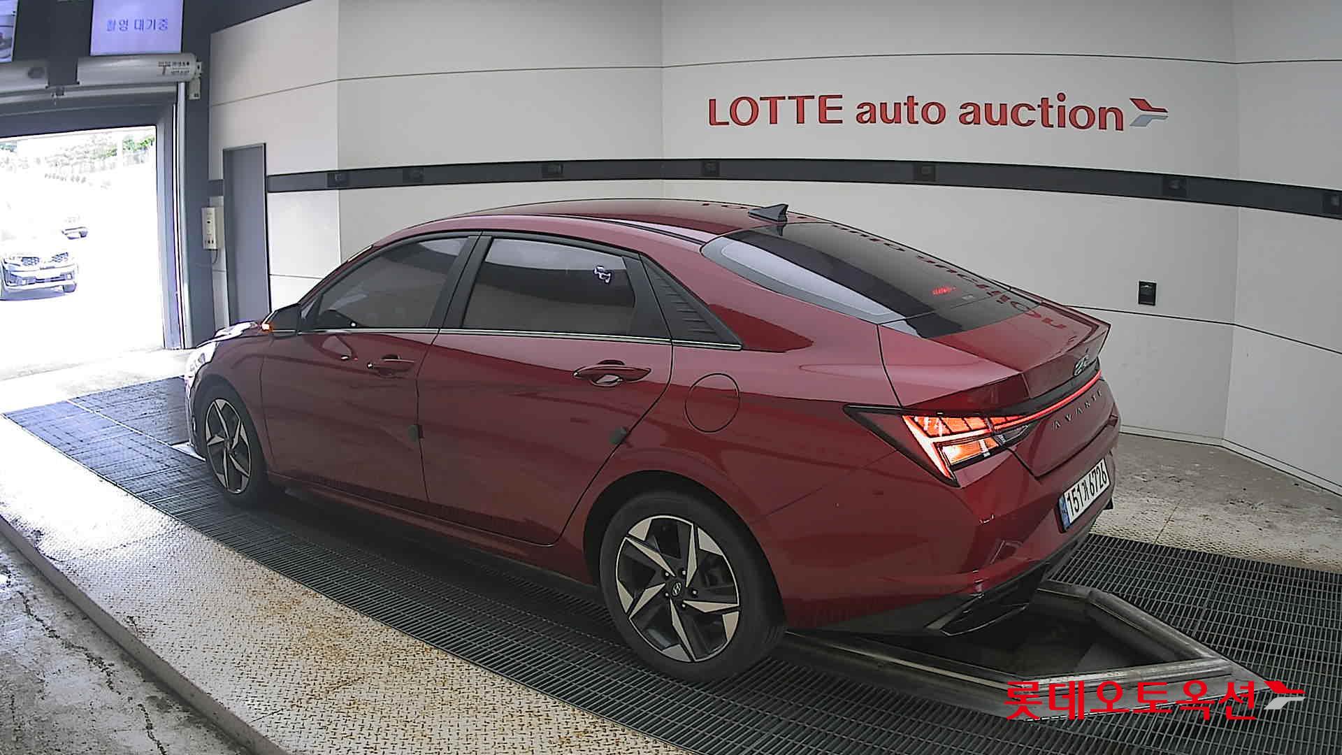 2021 - hyundai avante