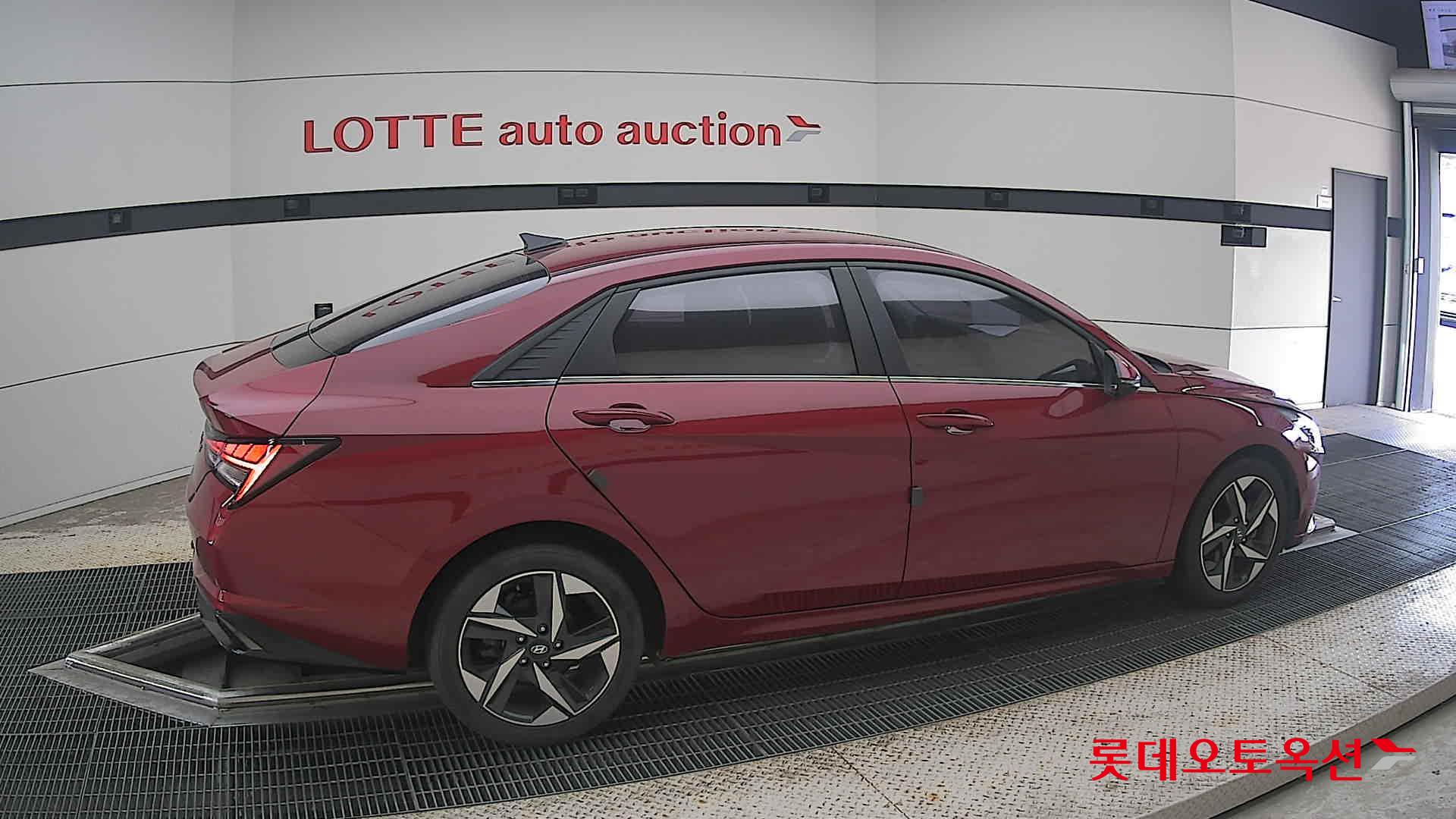 2021 - hyundai avante