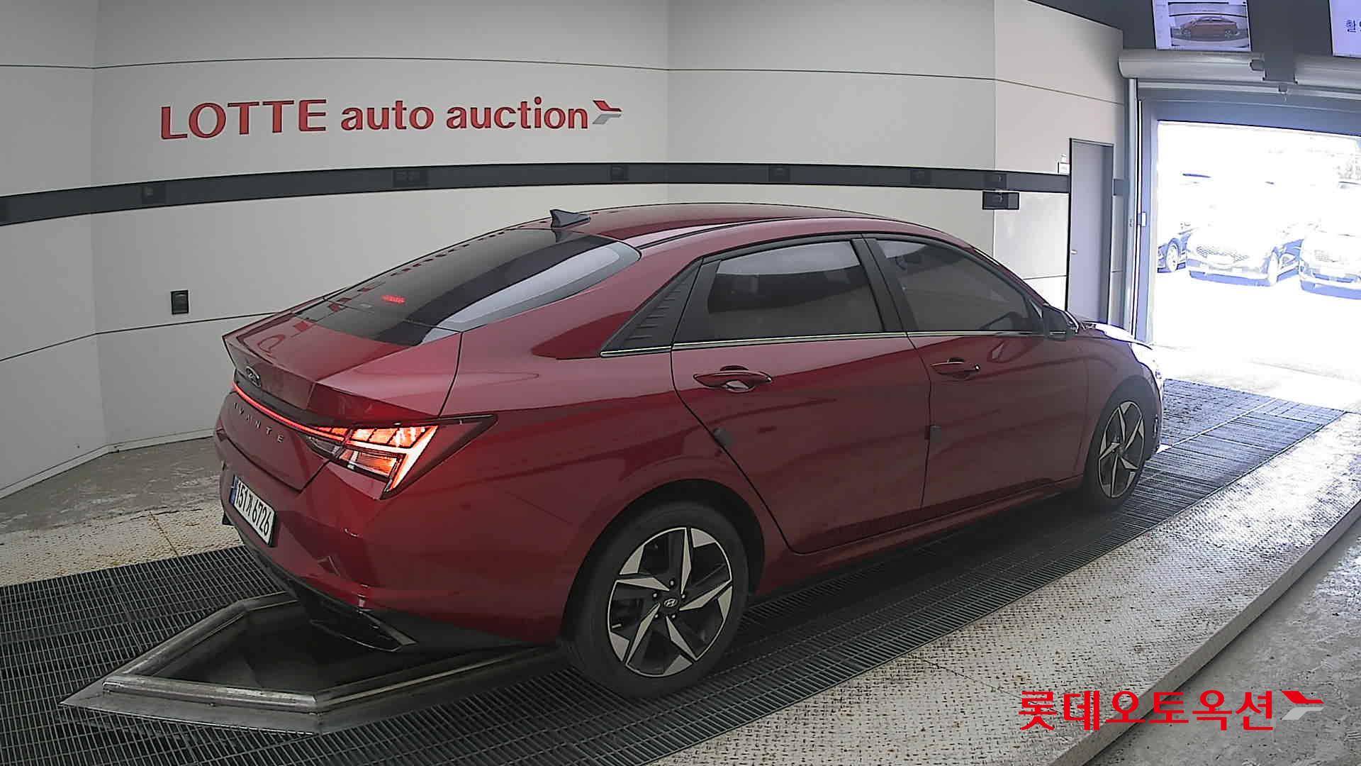 2021 - hyundai avante
