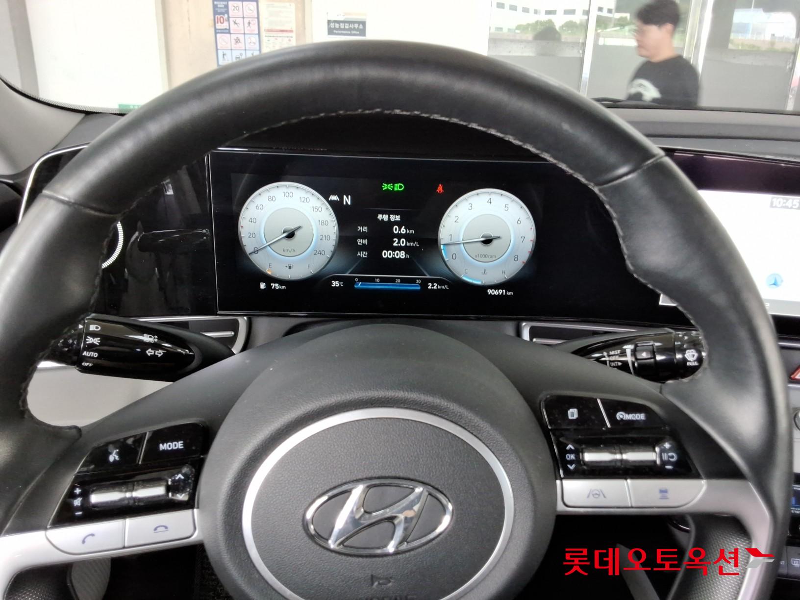 2021 - hyundai avante