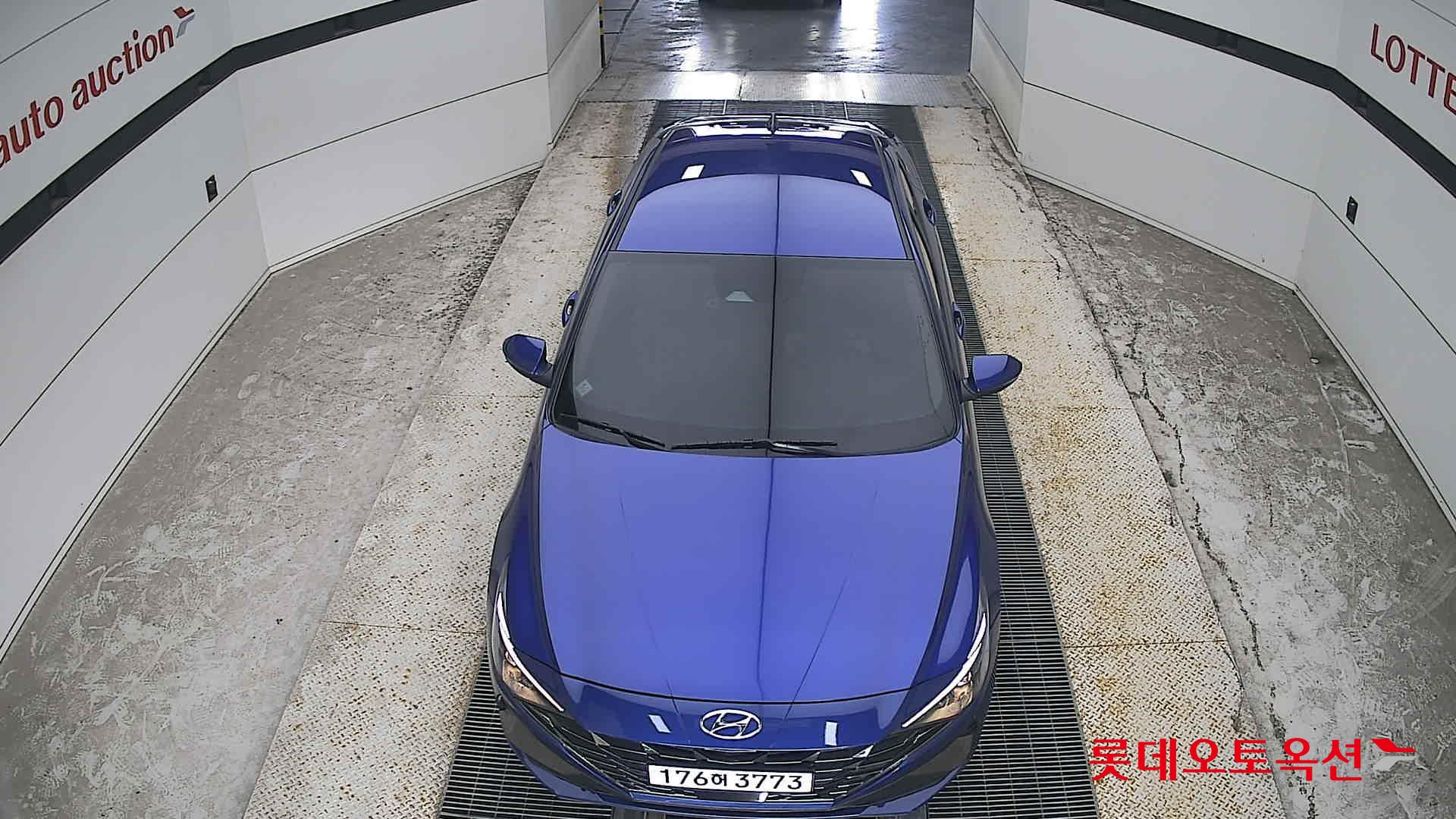 هيونداي أفانتي 2021 MODERN