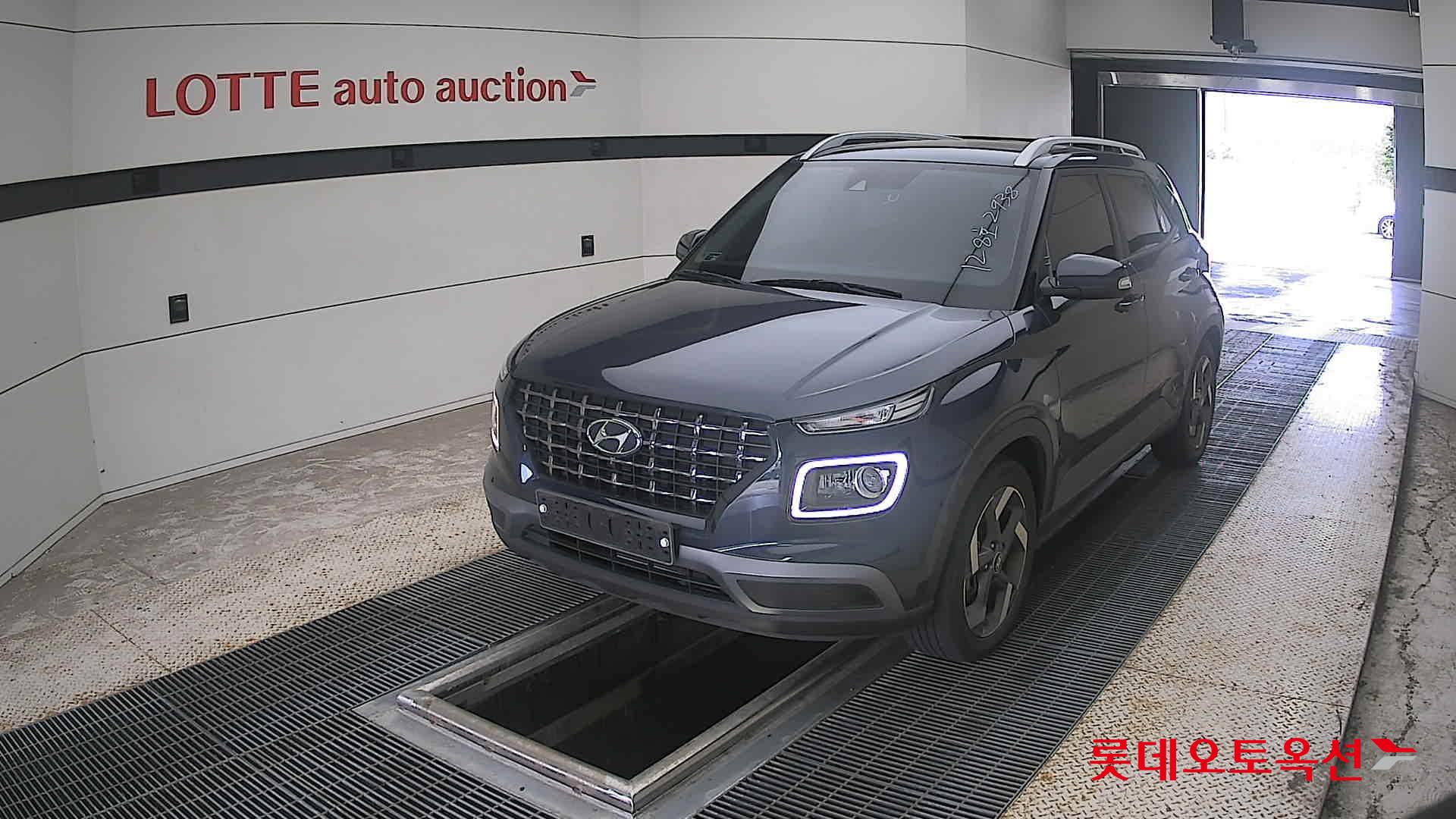 2020 - hyundai venue